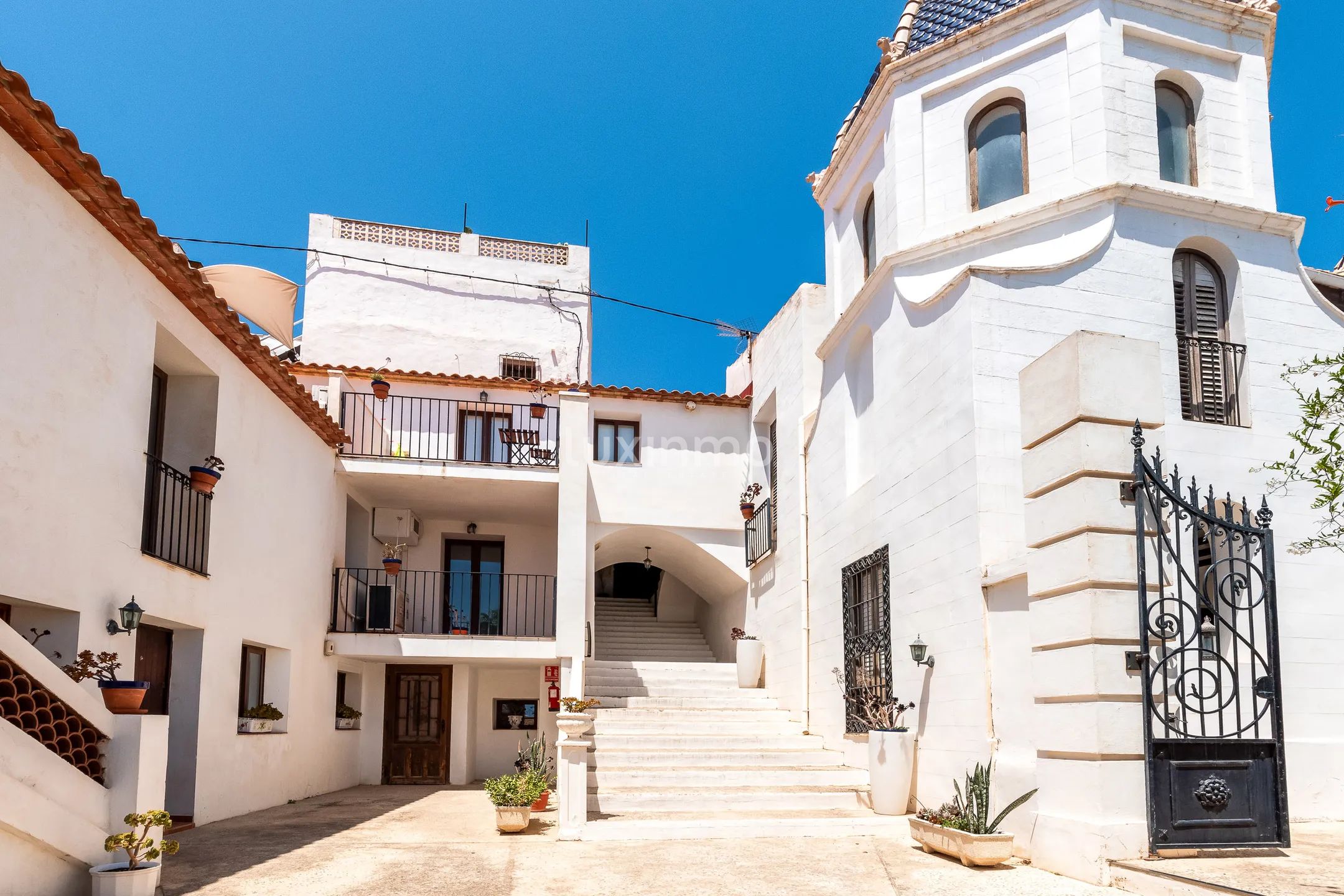 Historic jewel to discover in the heart of Altea — photo 11