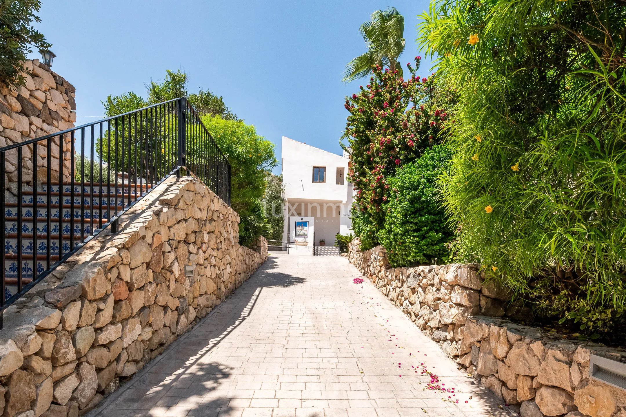 Historic jewel to discover in the heart of Altea — photo 48