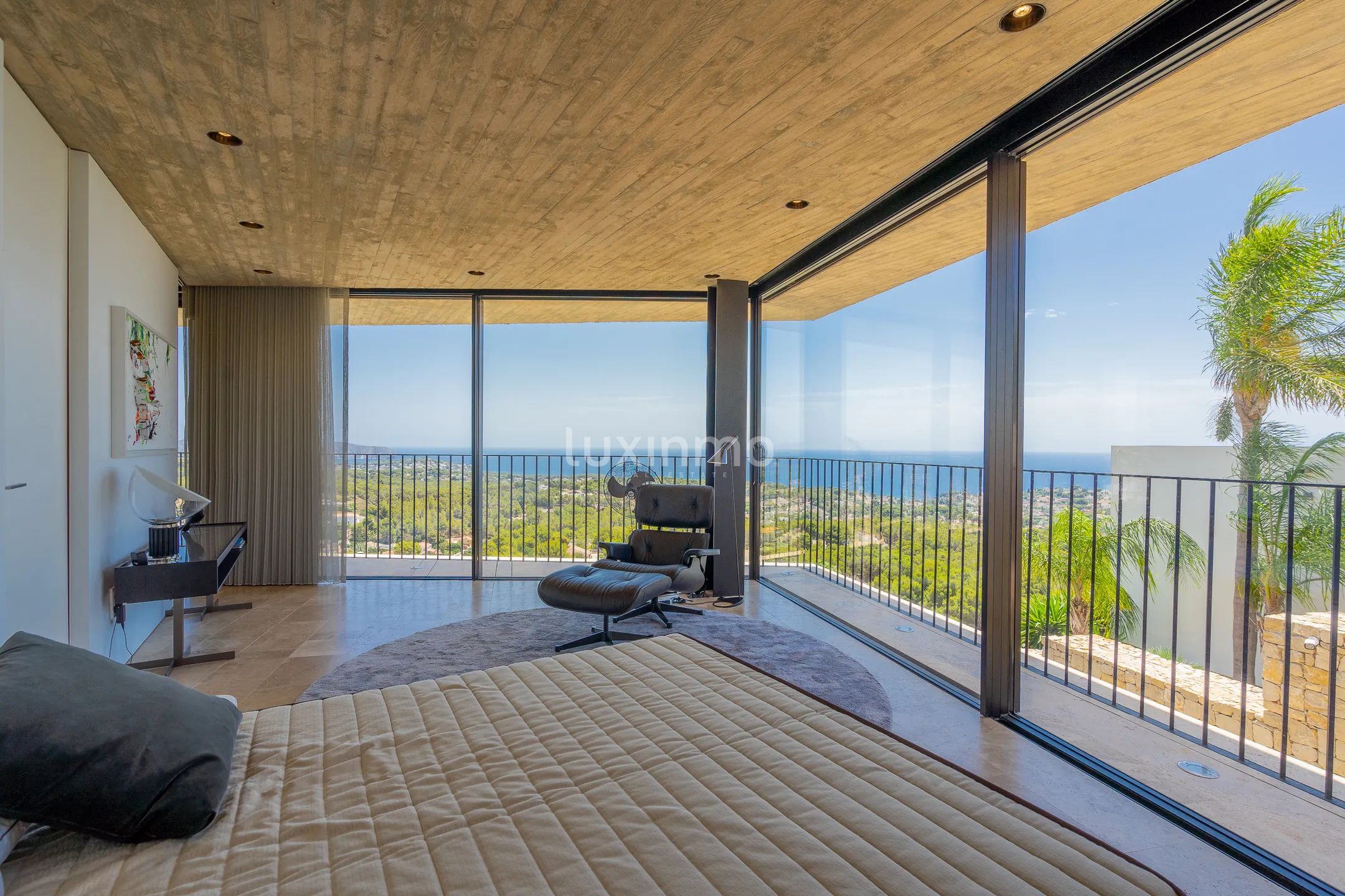 Luxury villa with sea views in Benissa — photo 16