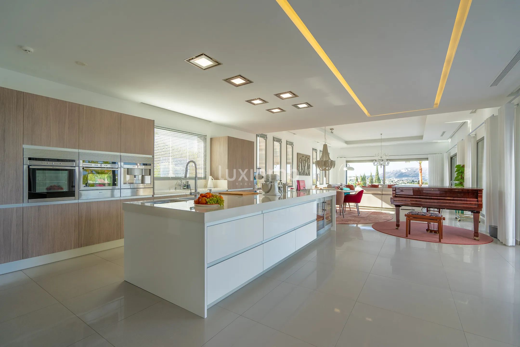 Luxurious 6-Bedroom Villa with Stunning Sea Views in Cansalades, Jávea — photo 10