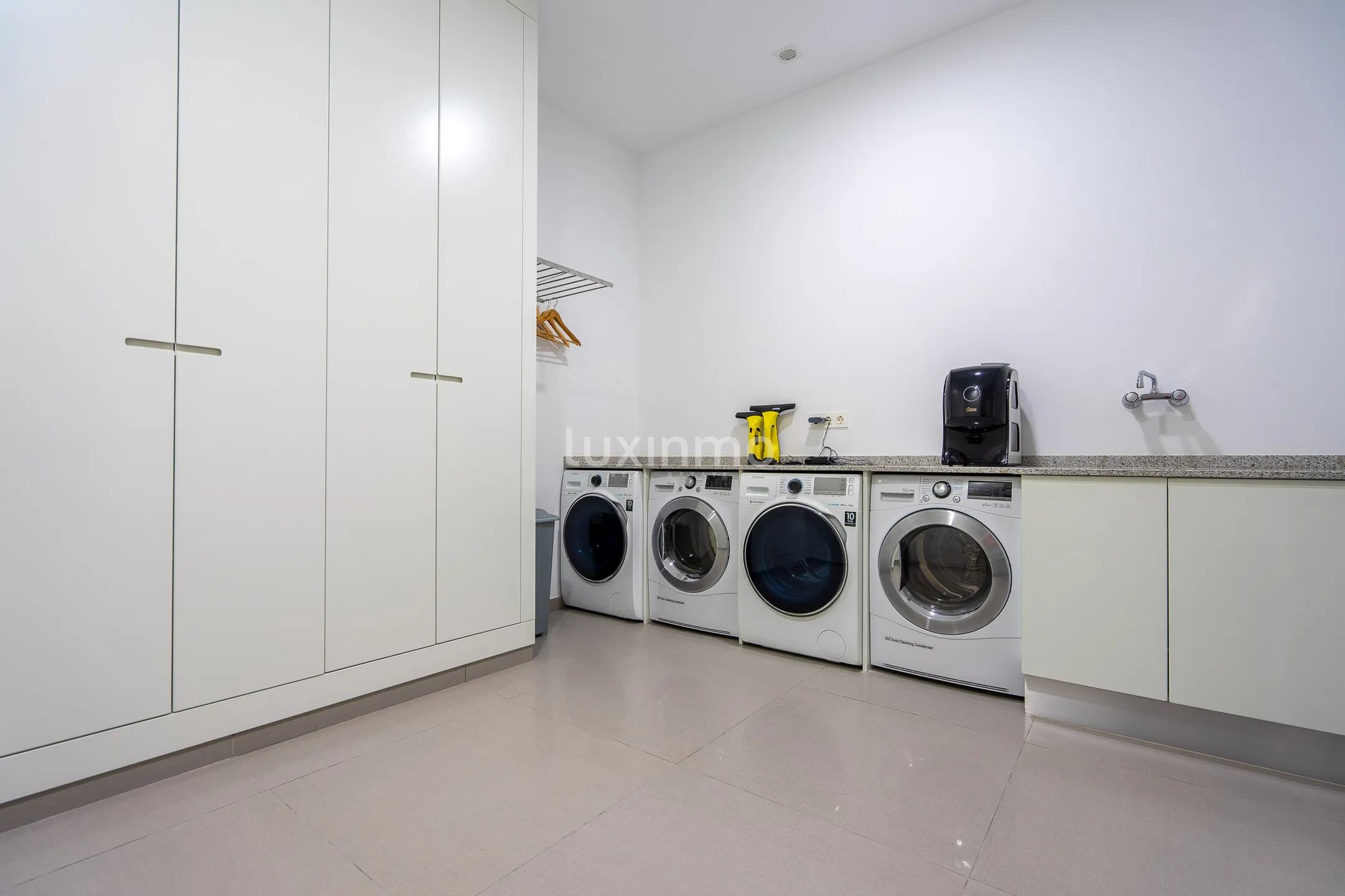 Luxurious 6-Bedroom Villa with Stunning Sea Views in Cansalades, Jávea — photo 27