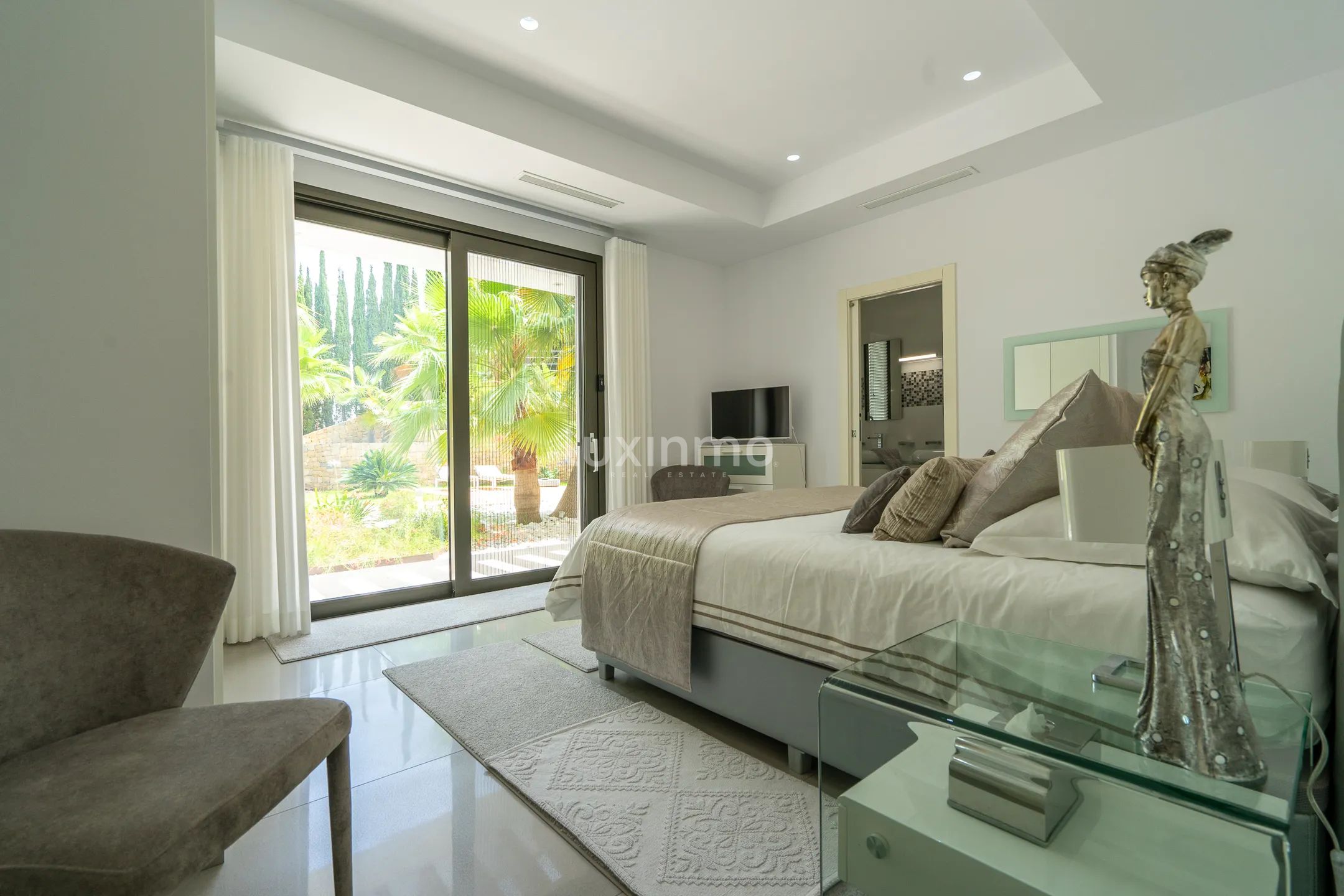 Luxurious 6-Bedroom Villa with Stunning Sea Views in Cansalades, Jávea — photo 54