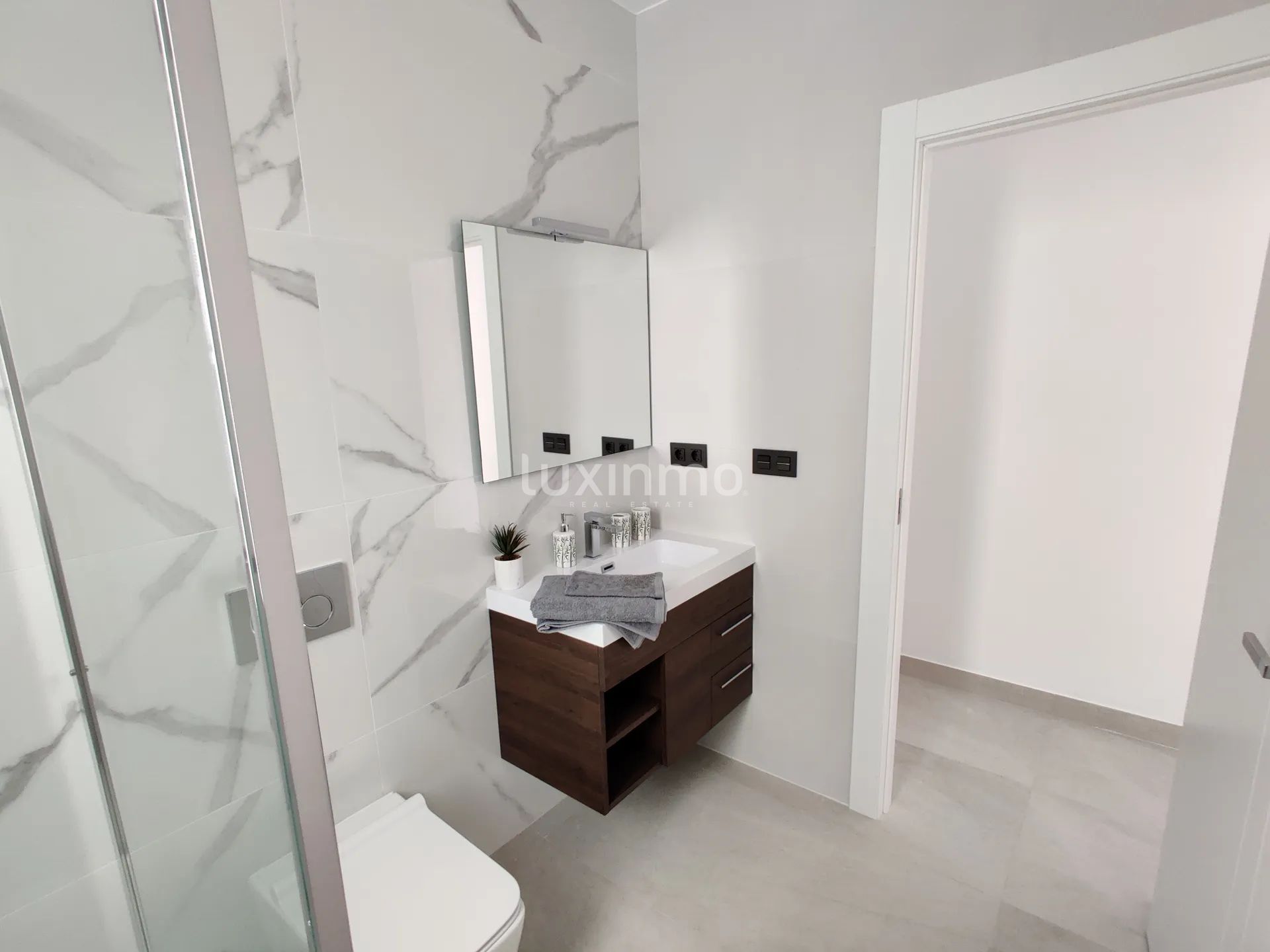 Роскошная экологичная отдельная вилла непревзойденного качества в Полопе — photo 49