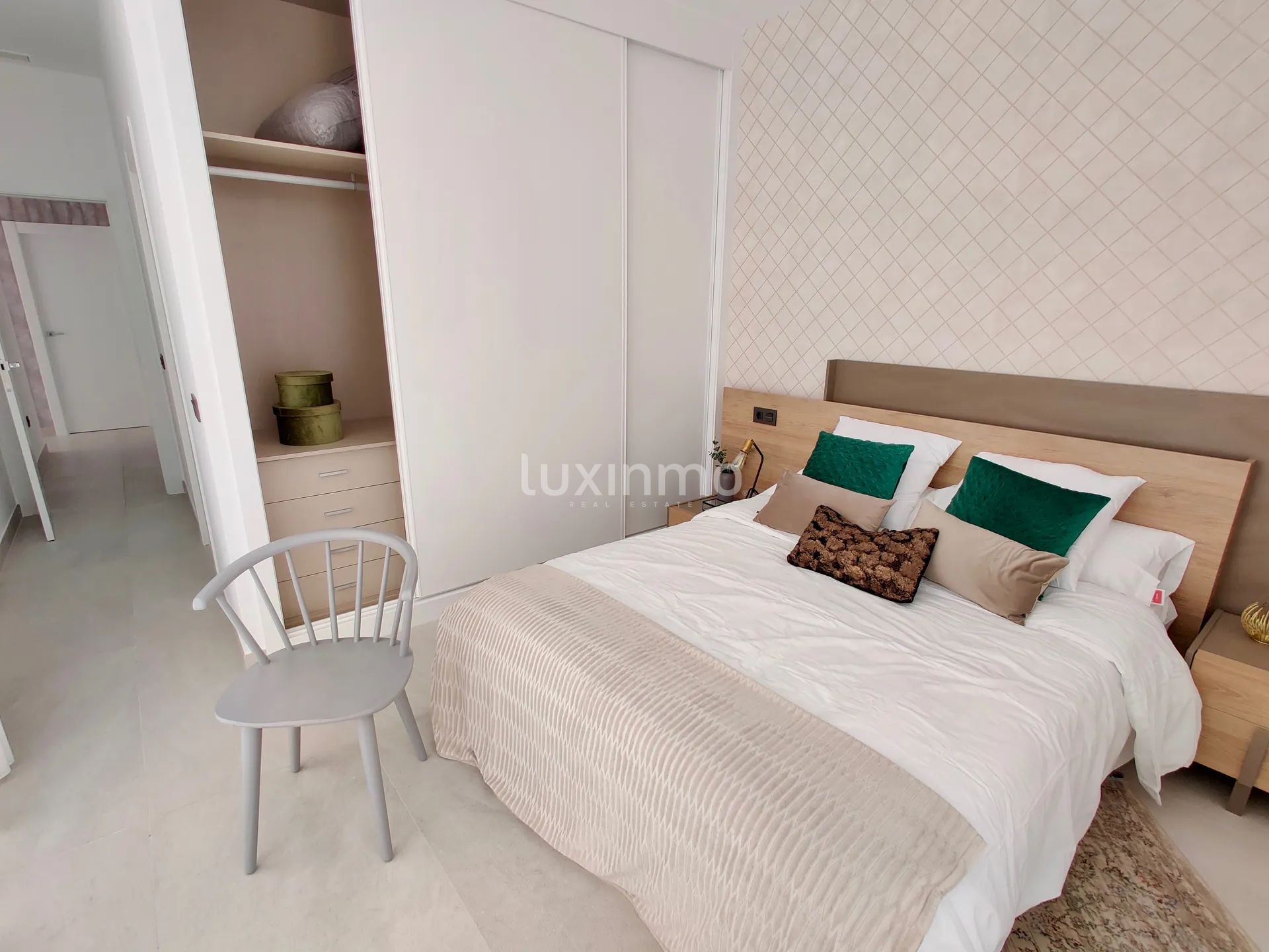 Lujosa villa unifamiliar sostenible de calidades inmejorables en Polop — photo 25