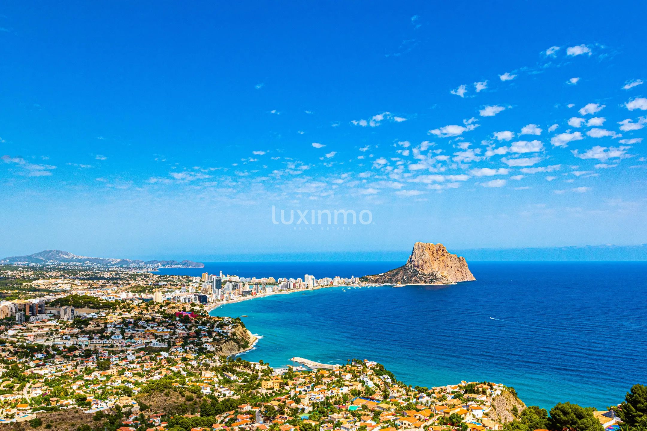 Huis te koop met panoramisch uitzicht en zeezicht in Calpe
