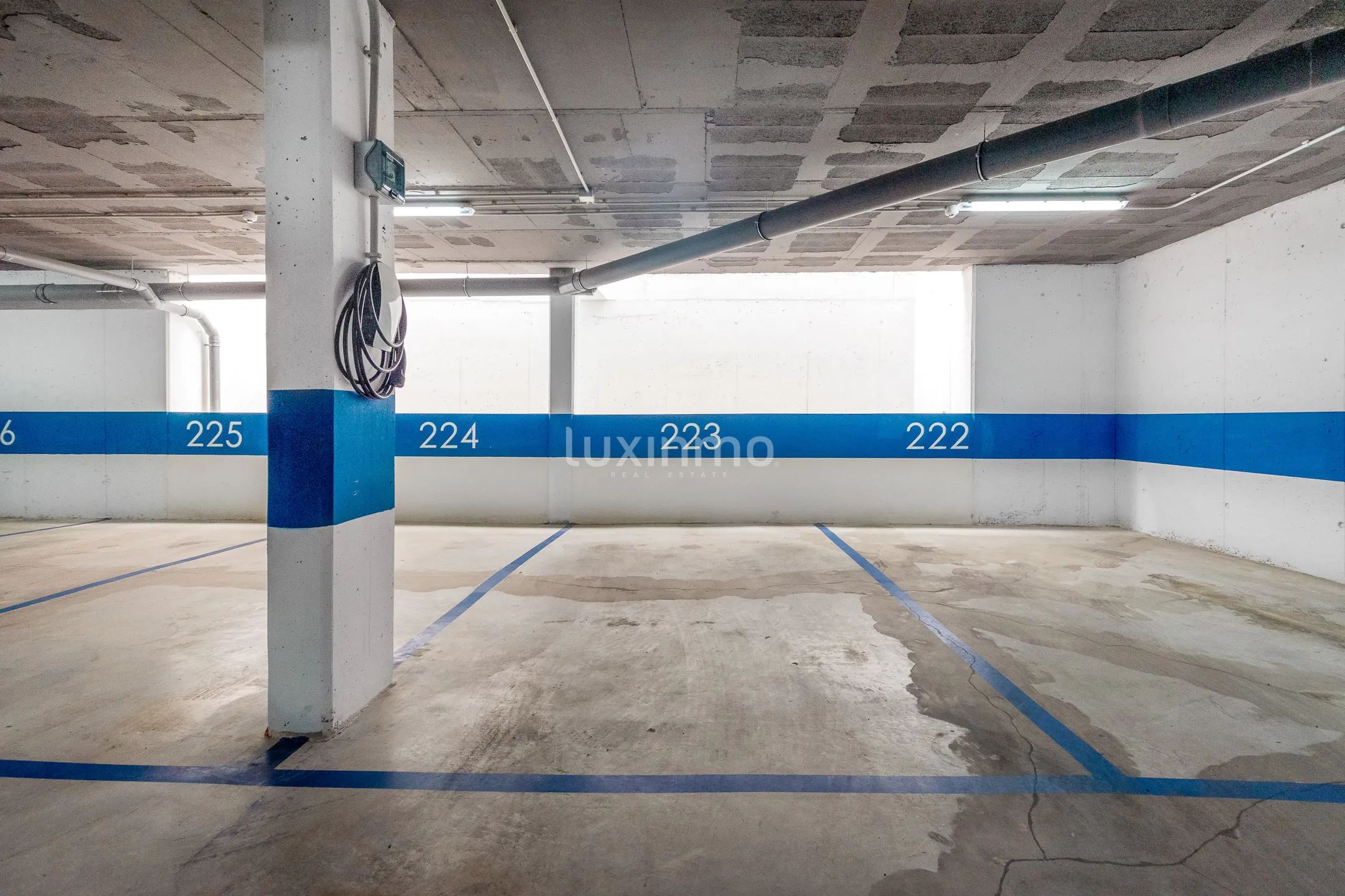 Luxury flat for sale with sea views in Benidorm — photo 27