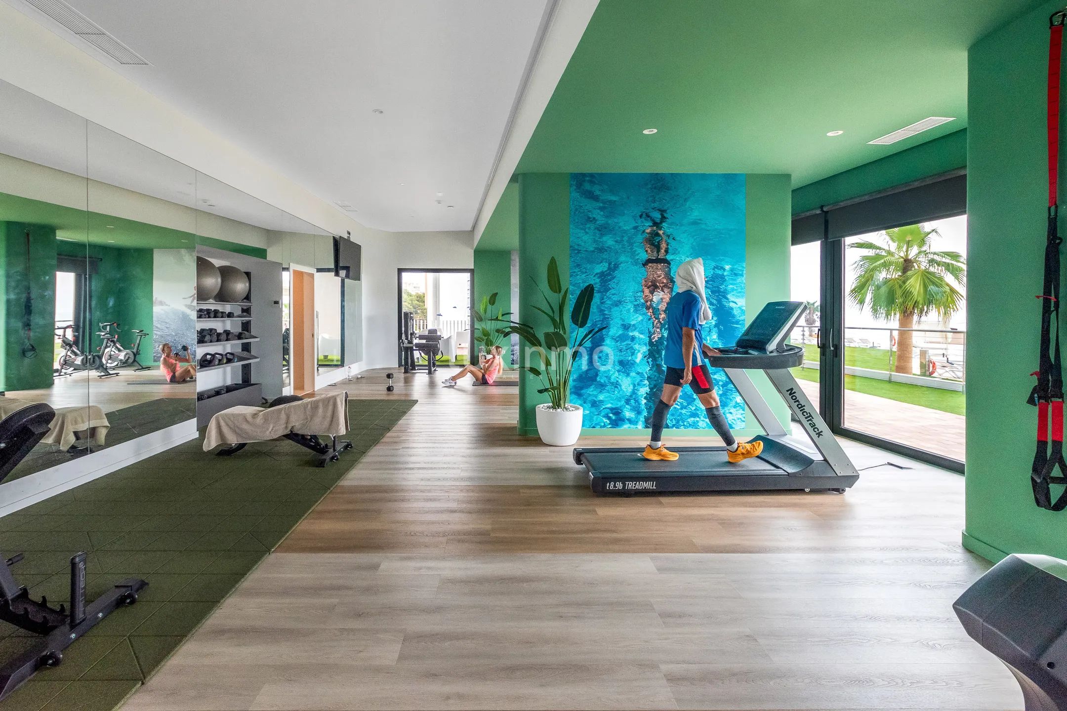 Luxury flat for sale with sea views in Benidorm — photo 30