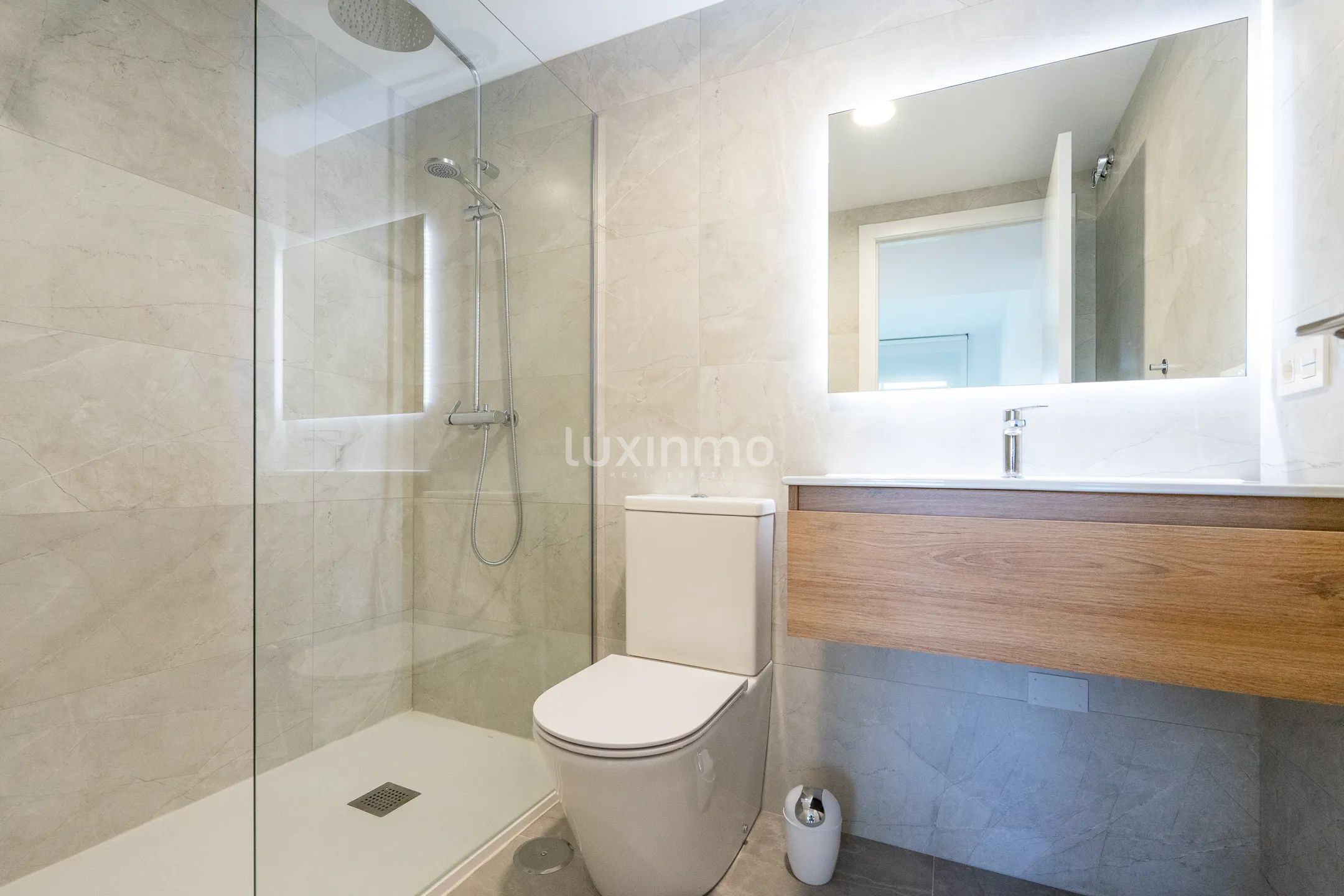 Neubauwohnung zur Miete im Zentrum von Javea — photo 19