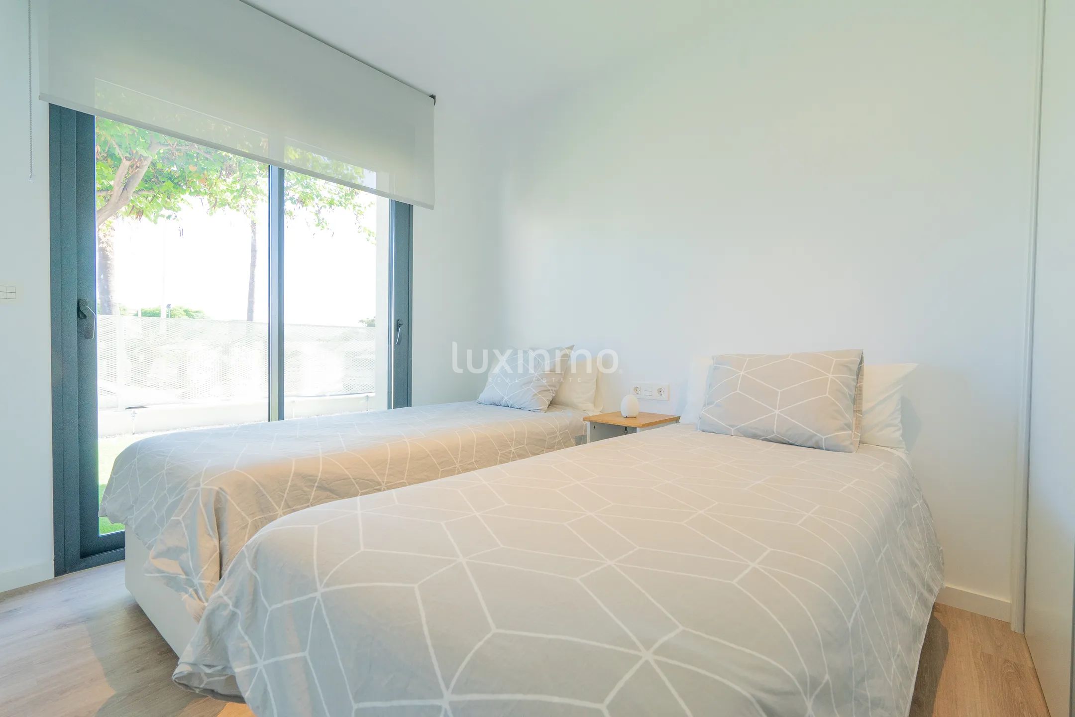 Neubauwohnung zur Miete im Zentrum von Javea — photo 11