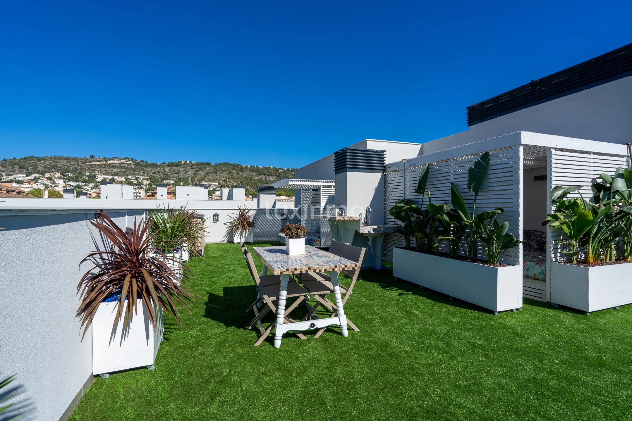 Toppleilighet med havutsikt i sentrum av Javea — photo 28