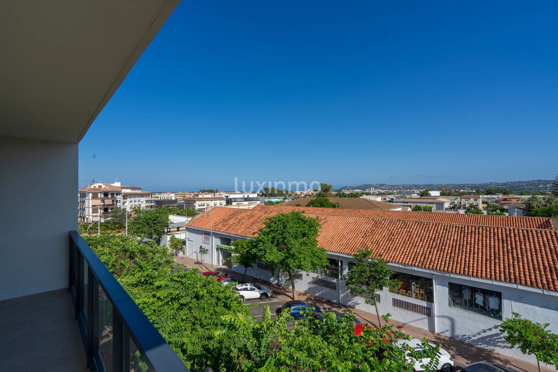 Toppleilighet med havutsikt i sentrum av Javea — photo 24