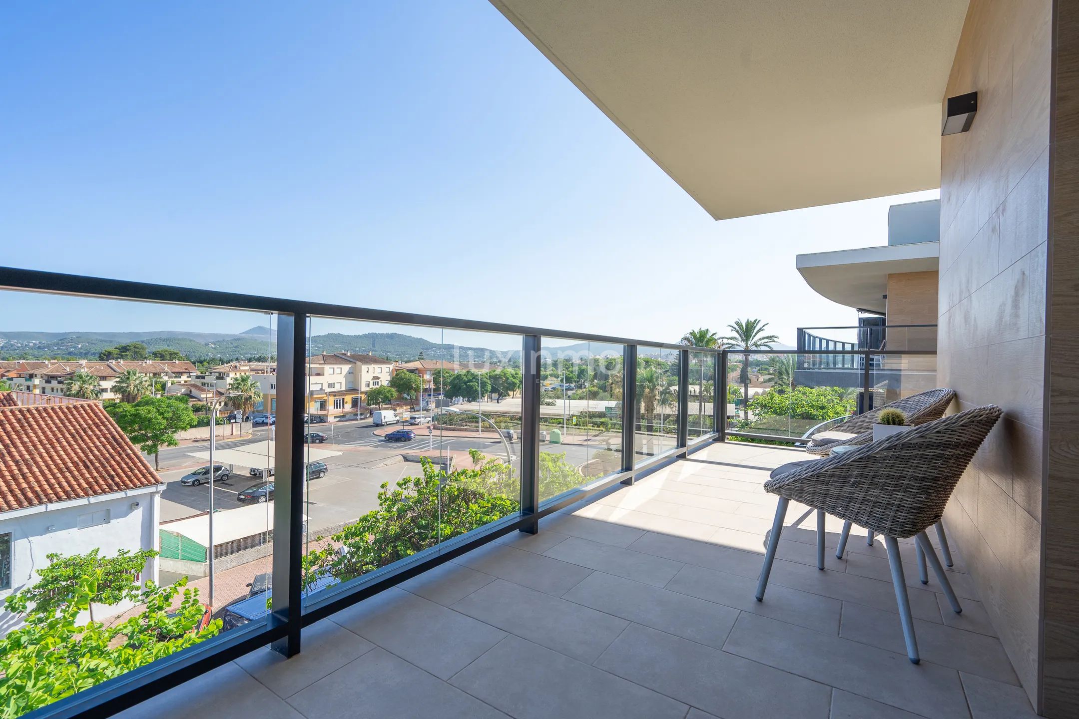 Toppleilighet med havutsikt i sentrum av Javea — photo 13