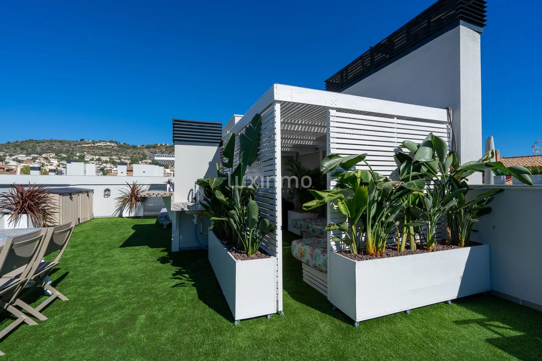 Toppleilighet med havutsikt i sentrum av Javea — photo 31