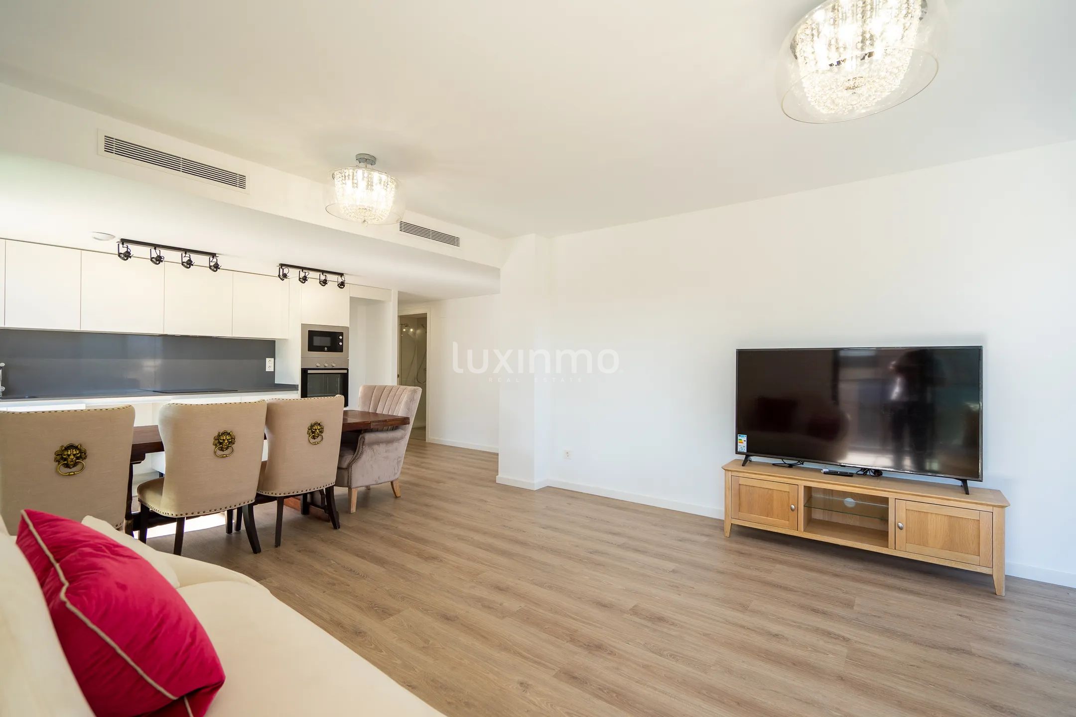 Toppleilighet med havutsikt i sentrum av Javea — photo 9