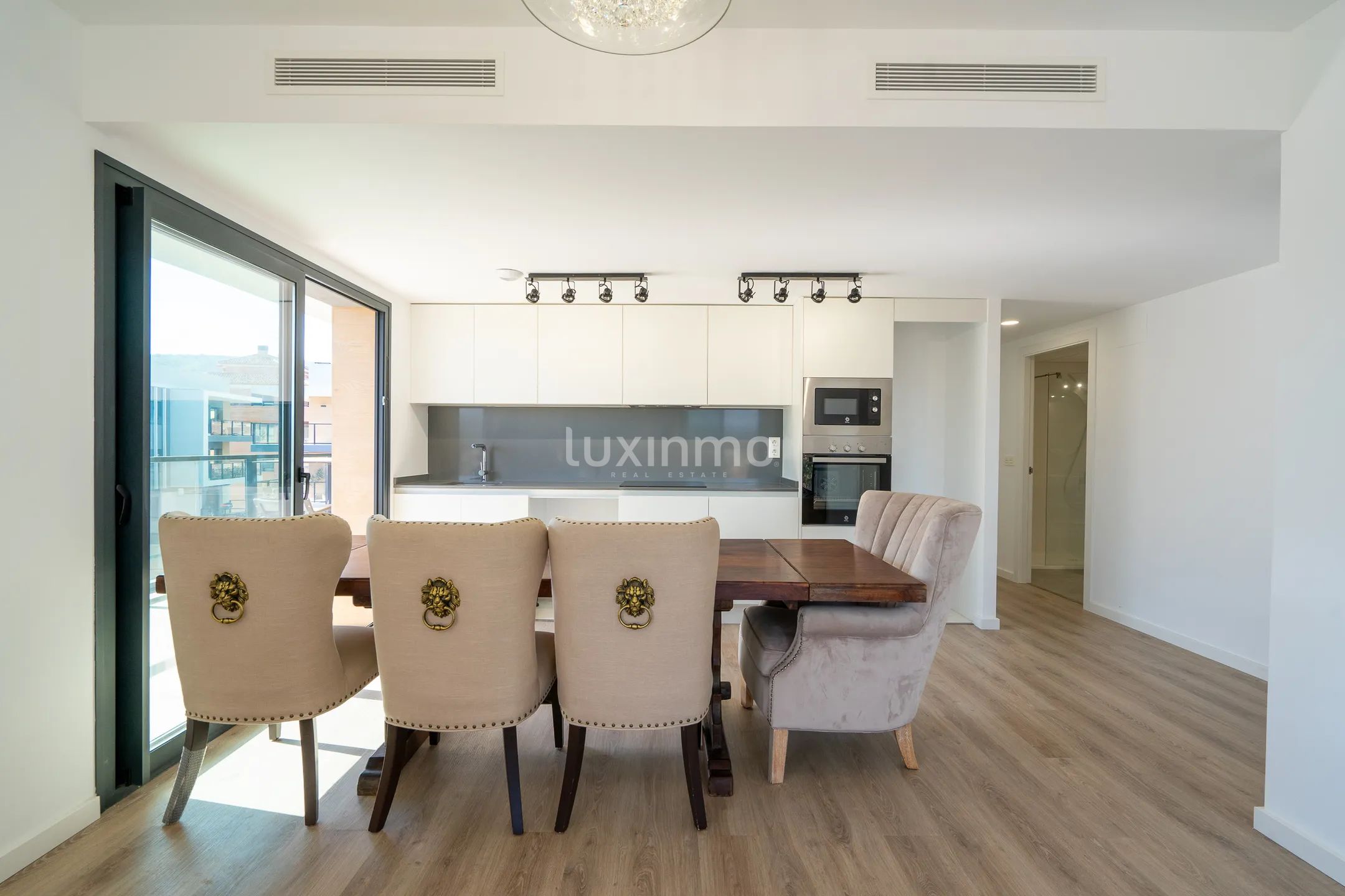 Toppleilighet med havutsikt i sentrum av Javea — photo 10