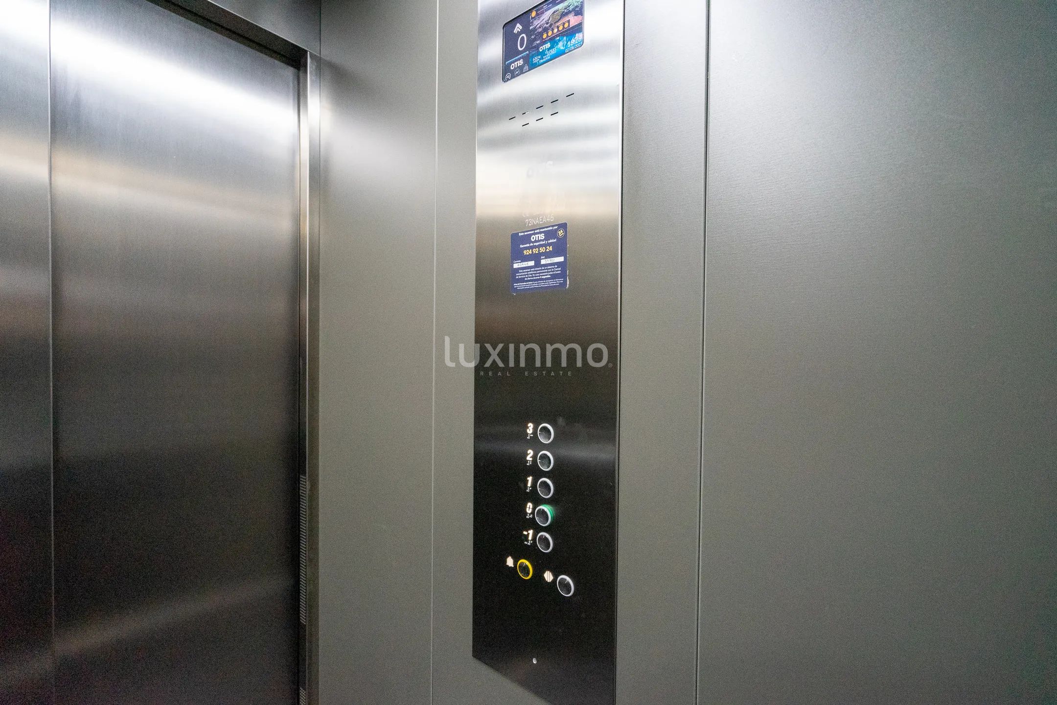 Toppleilighet med havutsikt i sentrum av Javea — photo 36