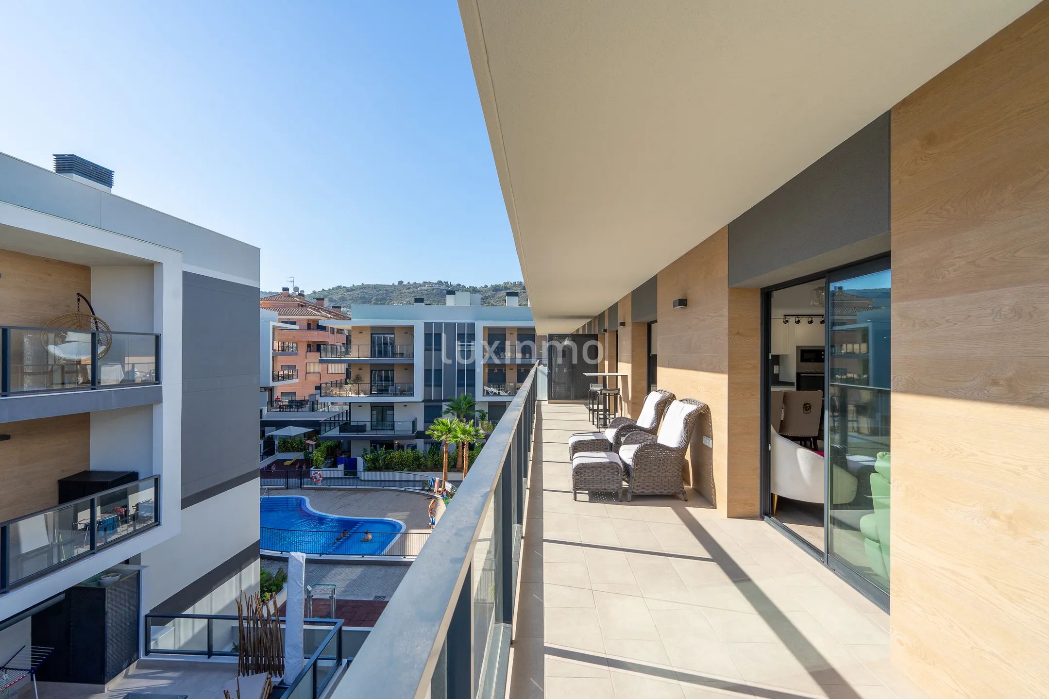 Toppleilighet med havutsikt i sentrum av Javea — photo 23