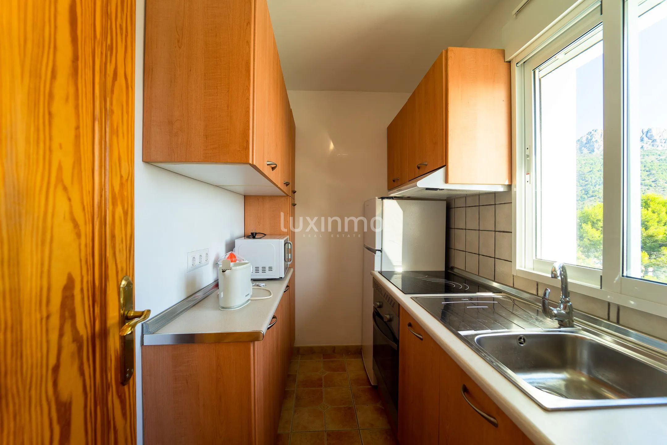 Superb villa with 4 independent flats and sea views in Calpe — photo 61