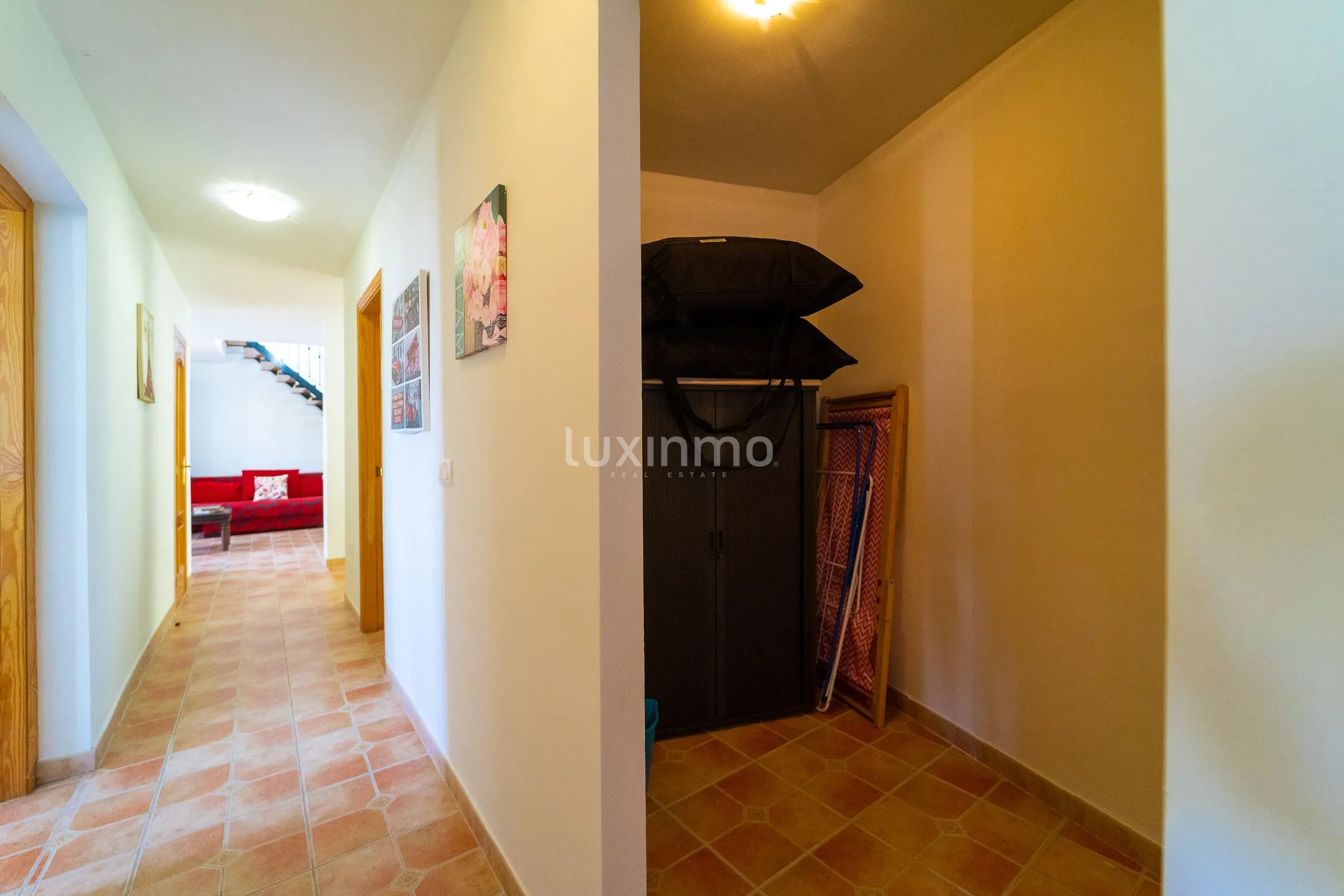 Superb villa with 4 independent flats and sea views in Calpe — photo 71