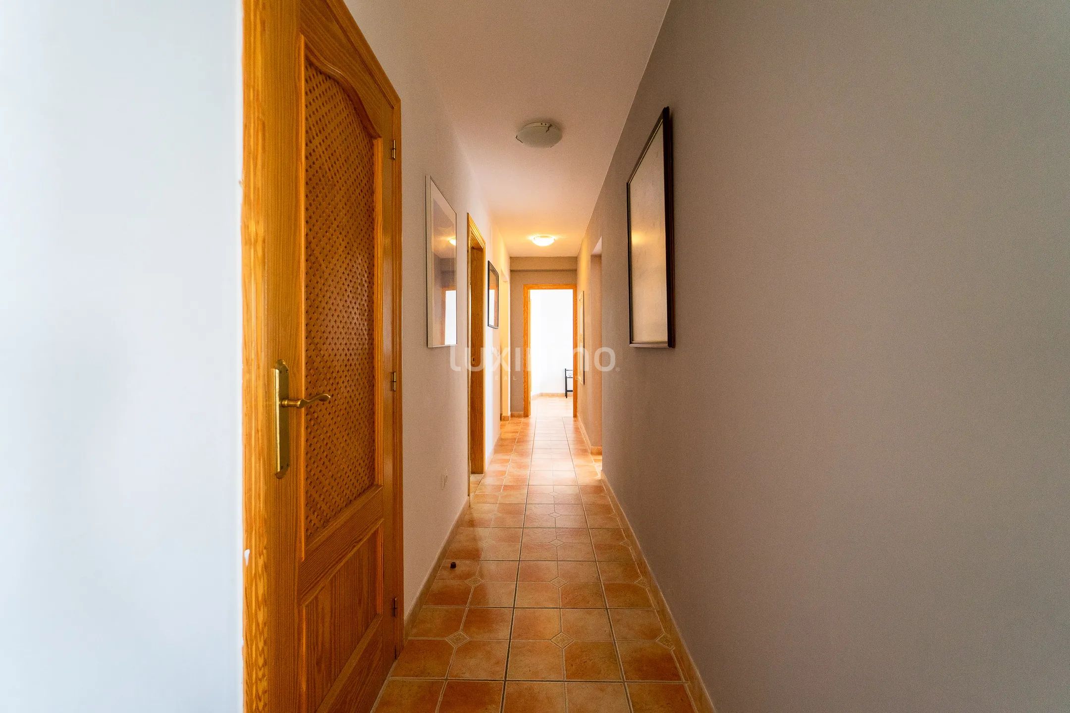 Superb villa with 4 independent flats and sea views in Calpe — photo 30