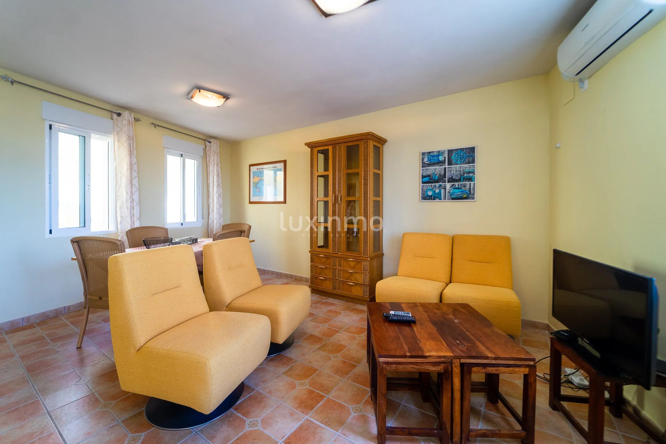 Superb villa with 4 independent flats and sea views in Calpe — photo 51