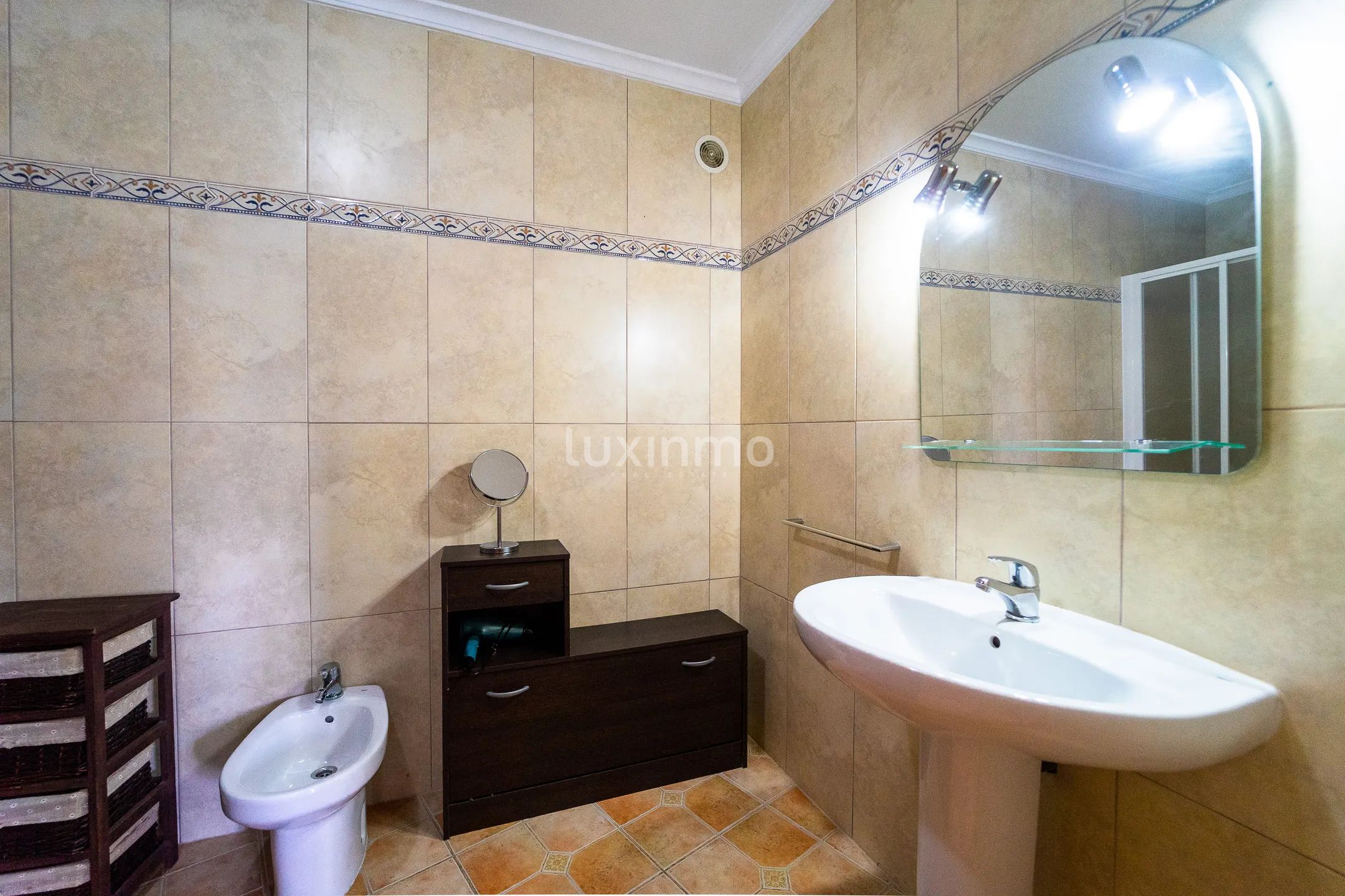 Superb villa with 4 independent flats and sea views in Calpe — photo 37