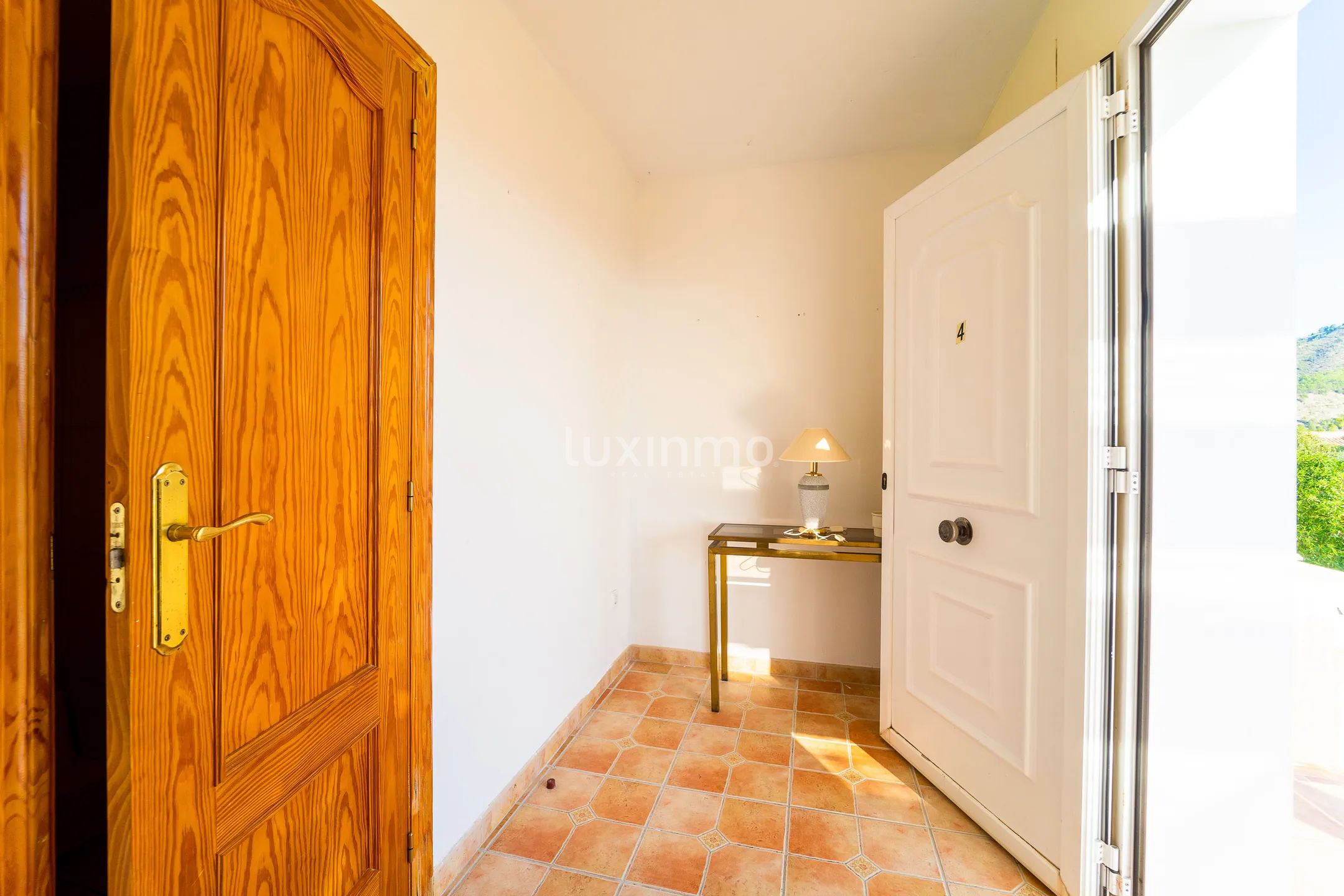 Superb villa with 4 independent flats and sea views in Calpe — photo 26