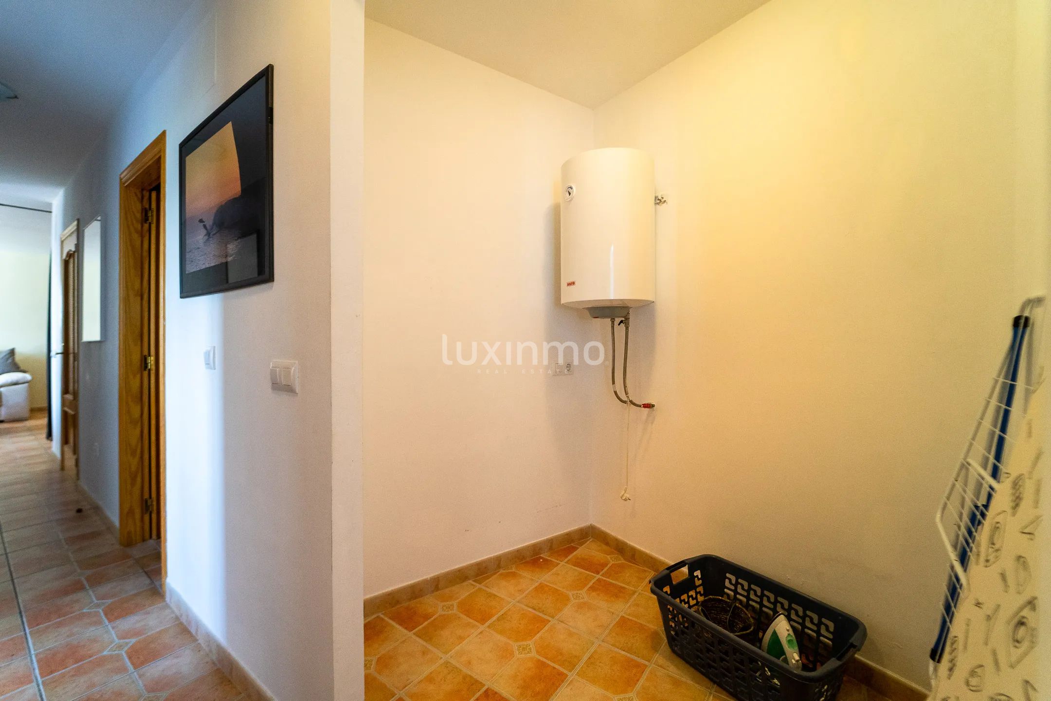 Superb villa with 4 independent flats and sea views in Calpe — photo 34