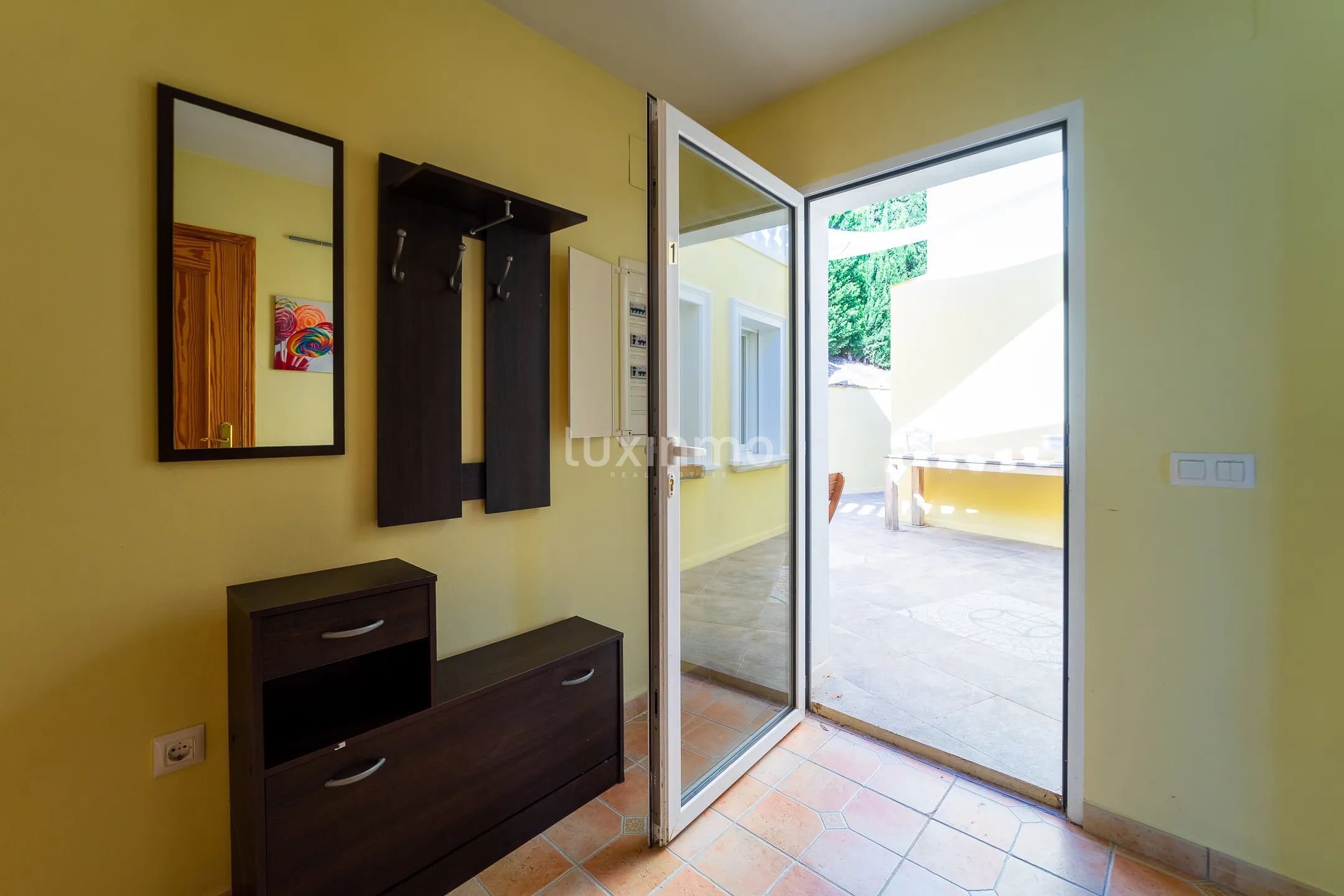 Superb villa with 4 independent flats and sea views in Calpe — photo 42