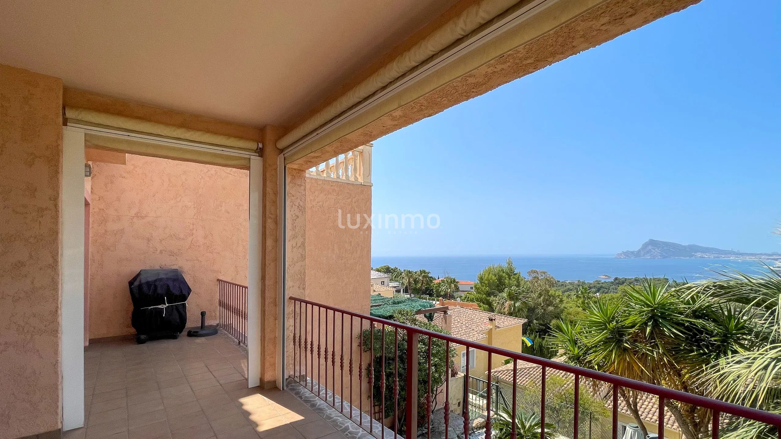 Atemberaubende Doppelhaushälfte mit Meerblick in Altea Hills — photo 3