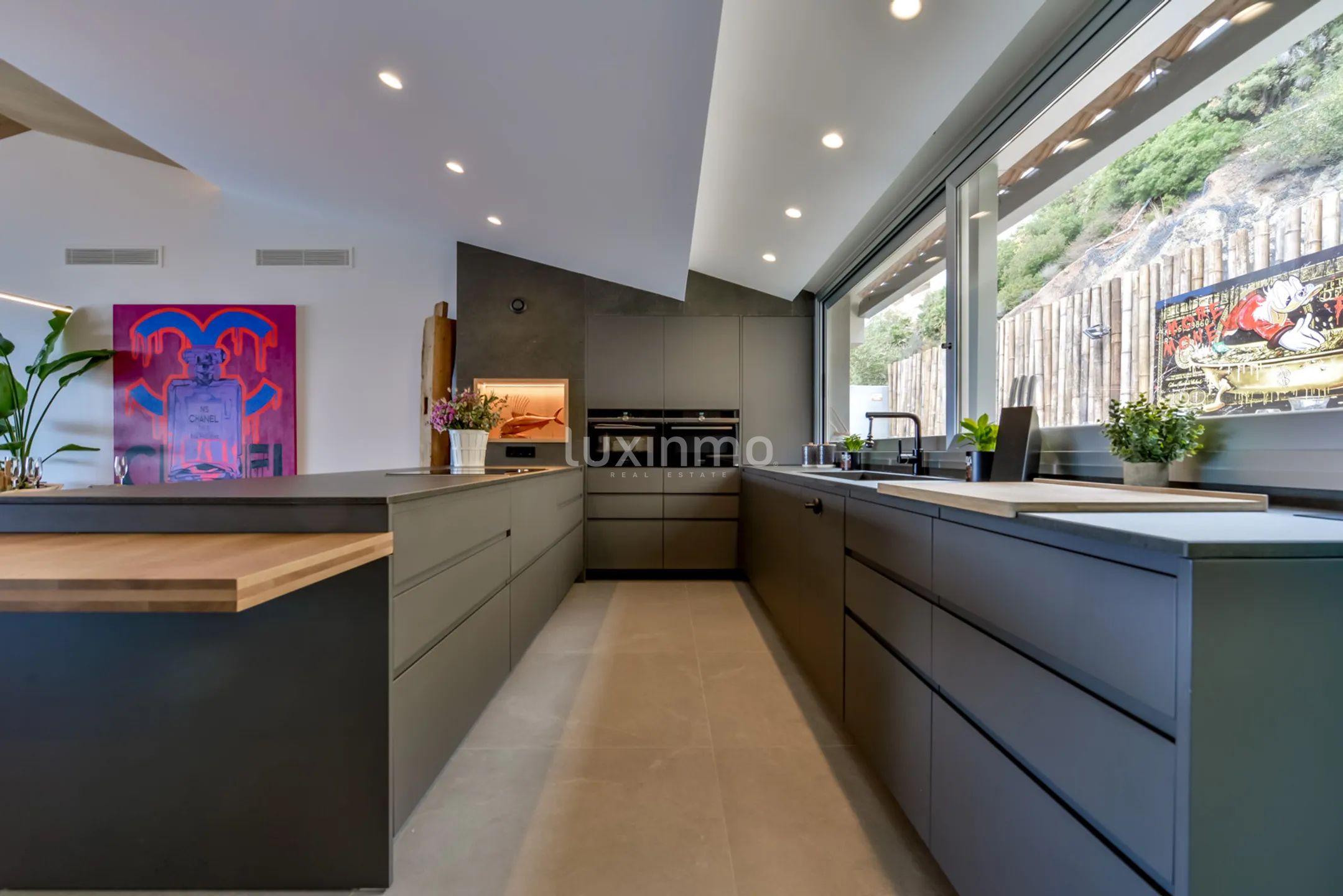 Luxurious modern penthouse with breathtaking views in Mascarat, Altea — photo 21