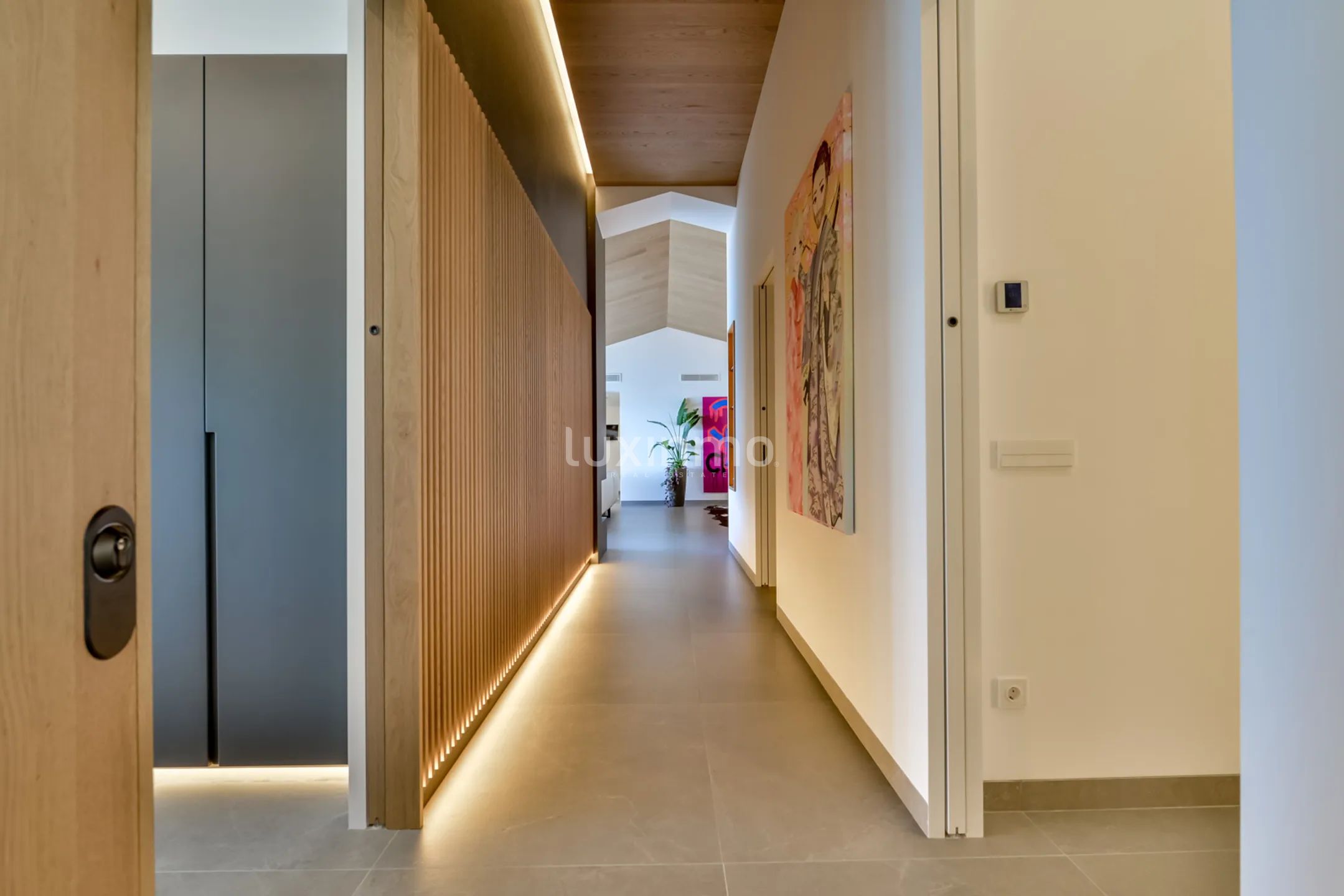 Luxurious modern penthouse with breathtaking views in Mascarat, Altea — photo 26