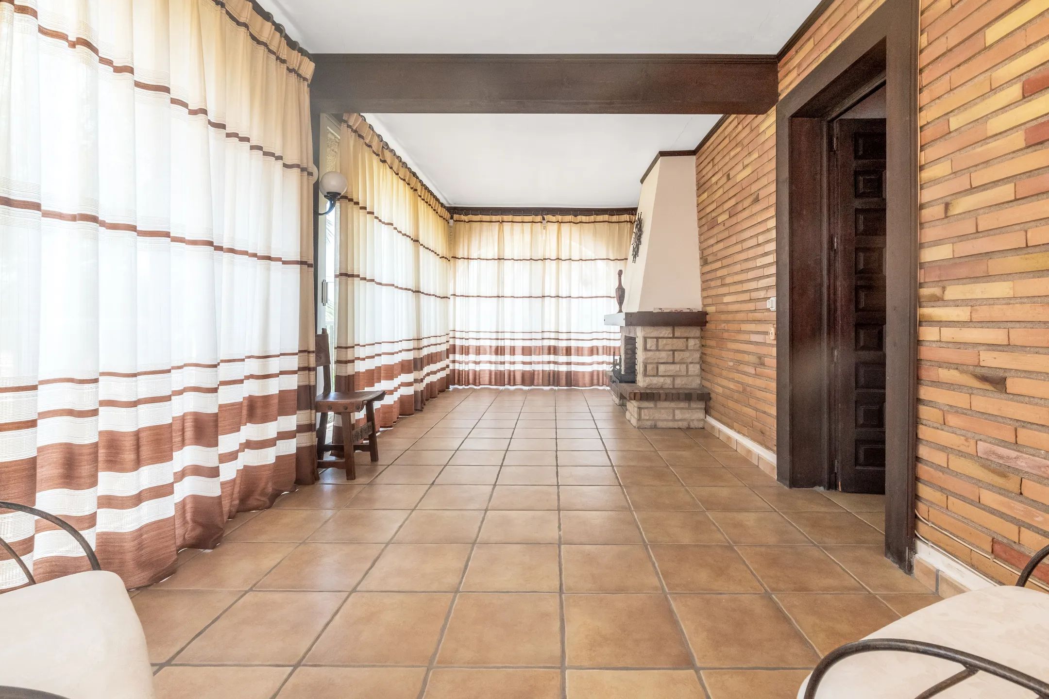 Villa with pool for sale in Albir — photo 17