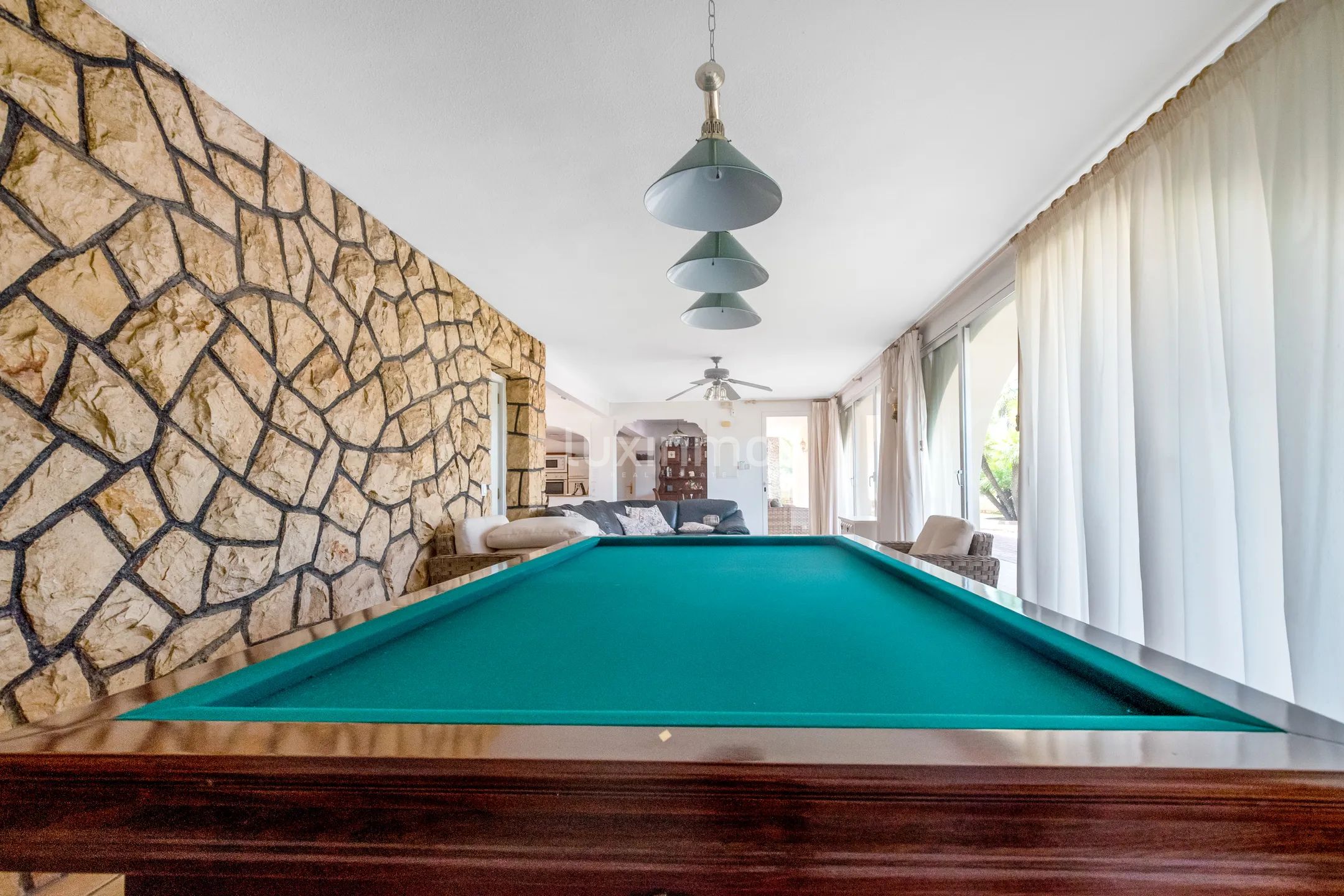 Villa with pool for sale in Albir — photo 5