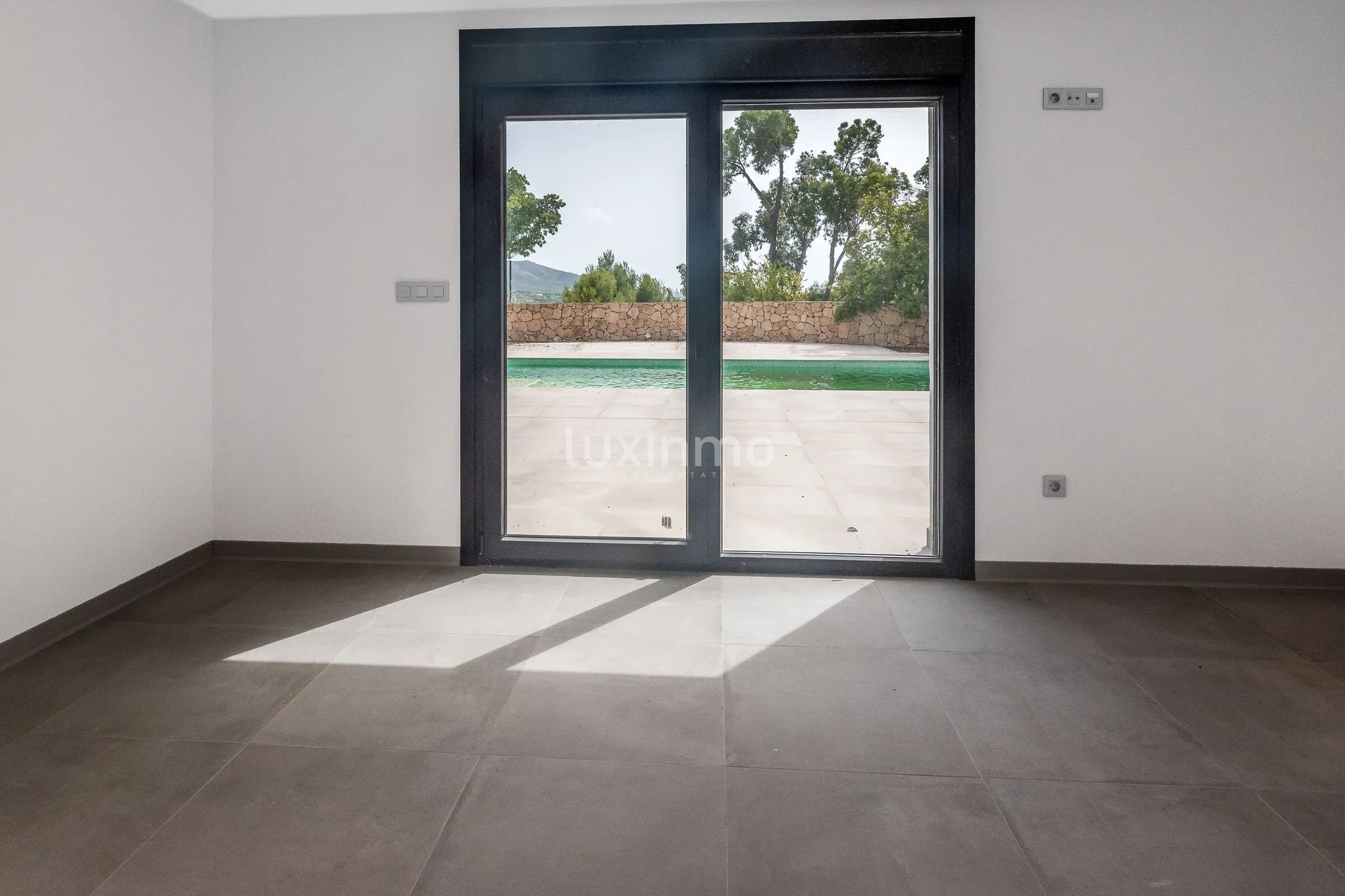 Modernes neues Haus mit privatem Pool und Blick über Benidorm — photo 24