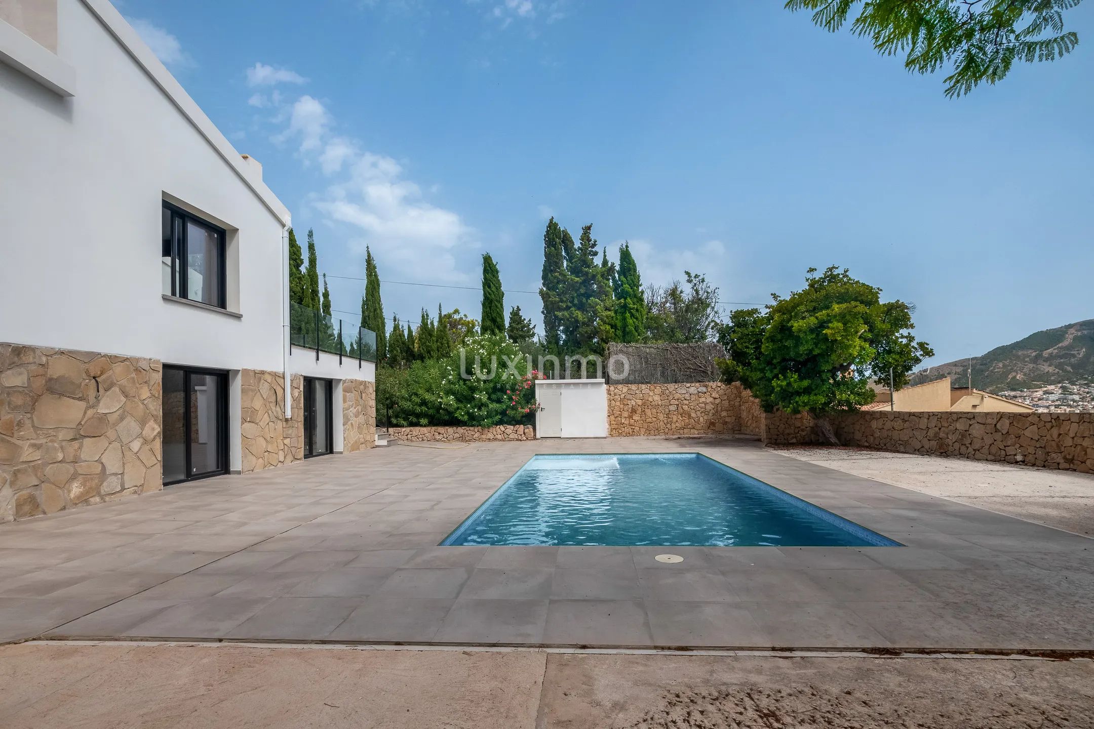 Modernes neues Haus mit privatem Pool und Blick über Benidorm — photo 11