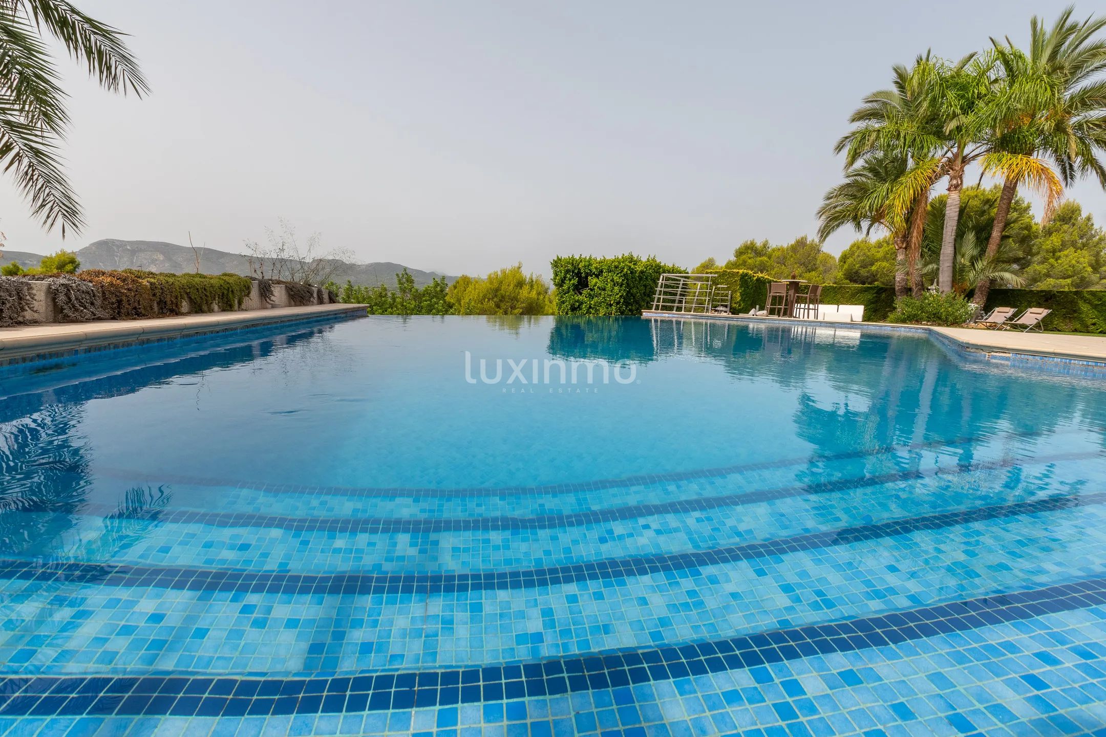 Luxury villa with private pool in Montgó, Jávea — photo 20