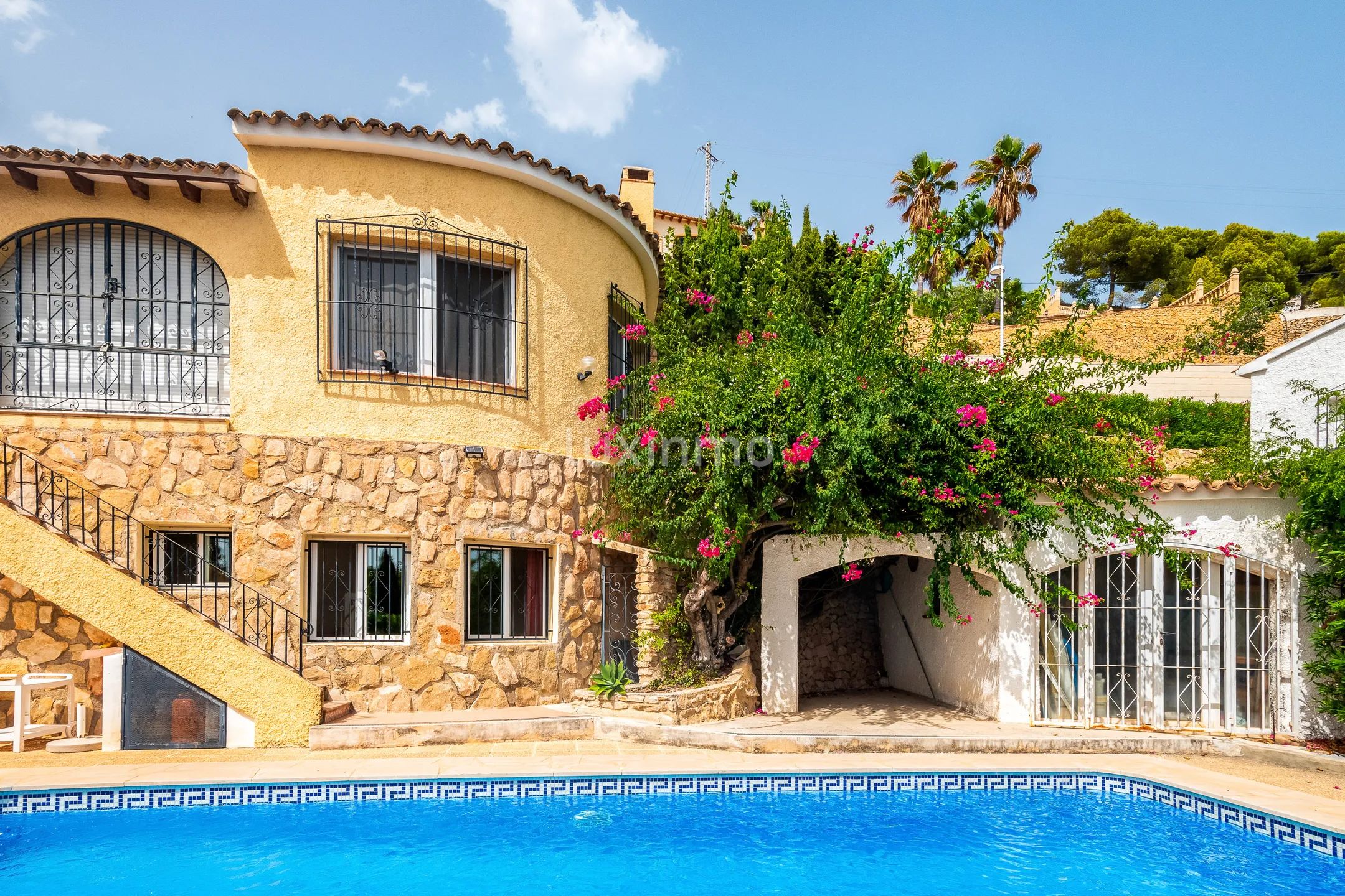Mediterranean house with sea views in San Chuchim, Altea — photo 1