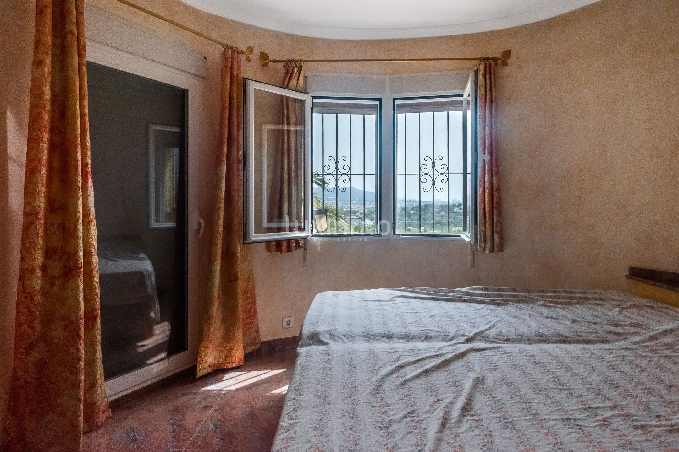 Mediterranean house with sea views in San Chuchim, Altea — photo 11
