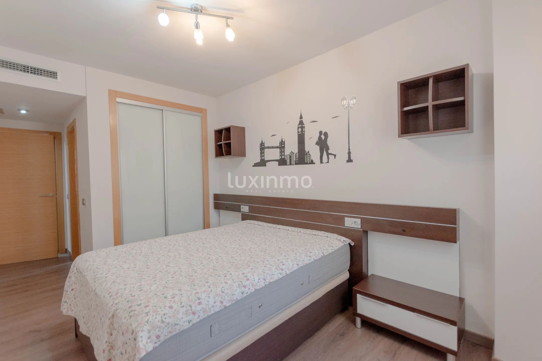 Продажа квартиры с видом на море и открытым панорамным видом в Кальпе — photo 16