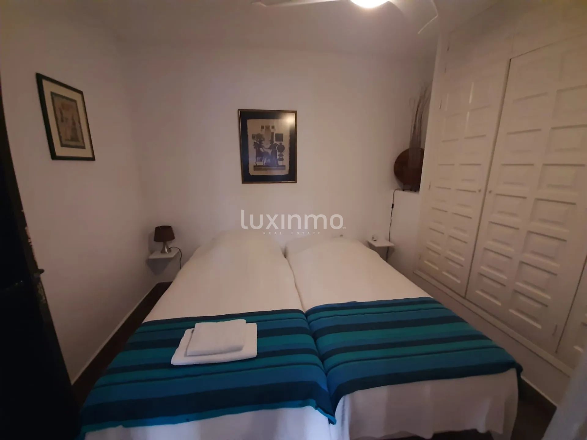 Renovierte Villa mit Panoramablick auf das Meer und die Berge — photo 8