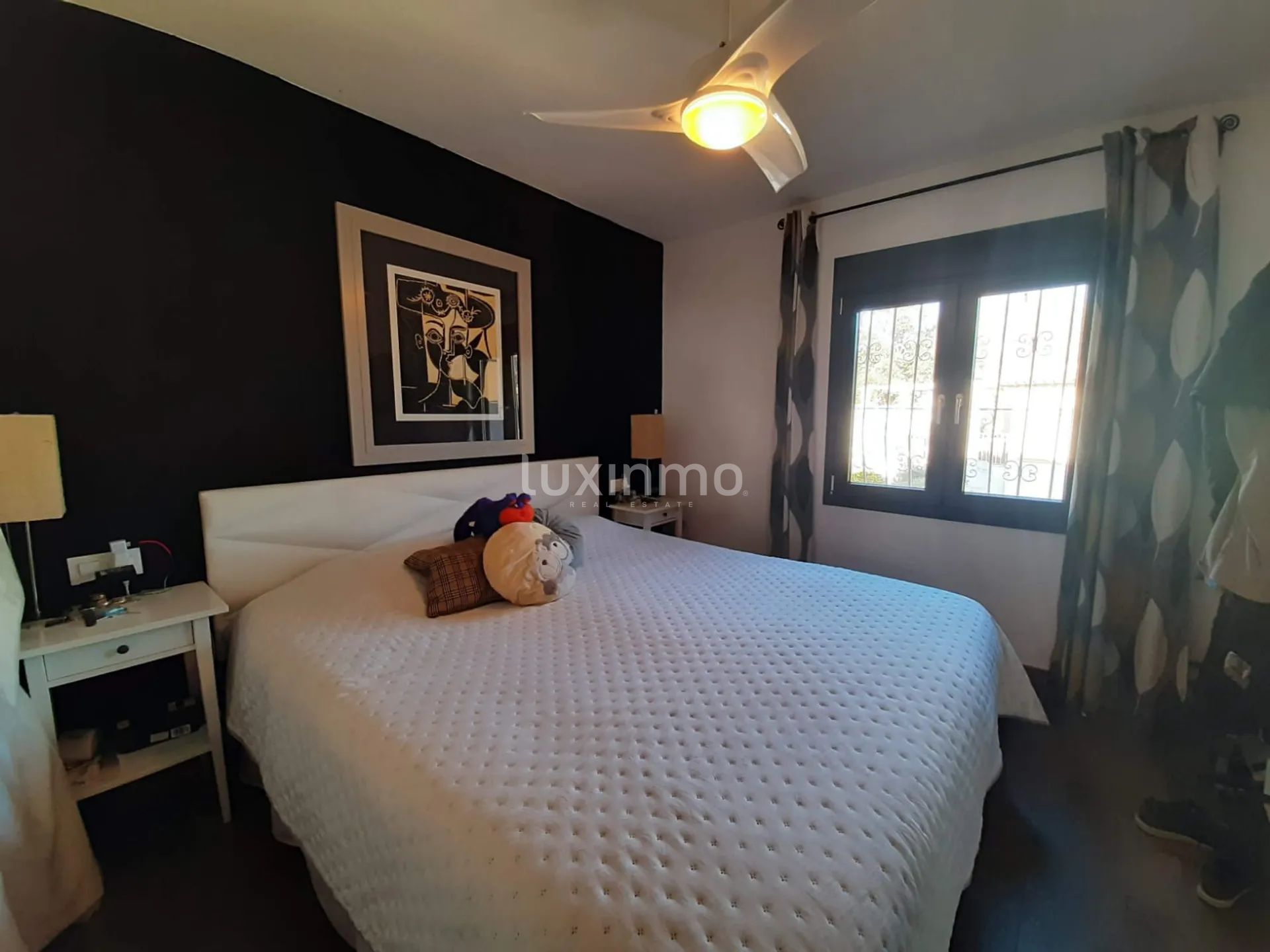 Renovierte Villa mit Panoramablick auf das Meer und die Berge — photo 20