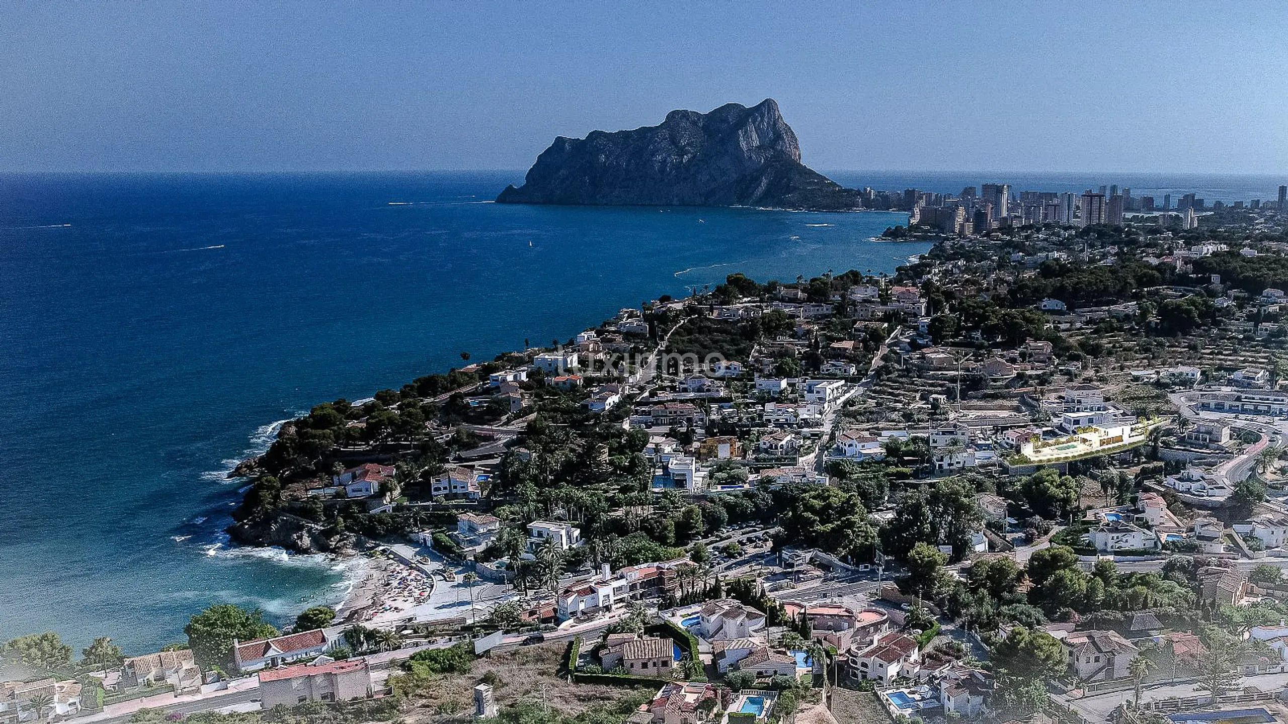 Luxurious modern house with sea views in La Fustera — photo 25