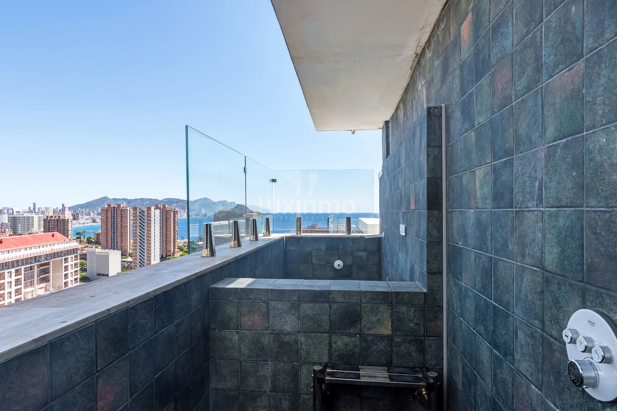 A vendre penthouse à Cala de Finestrat avec vue sur la mer — photo 22