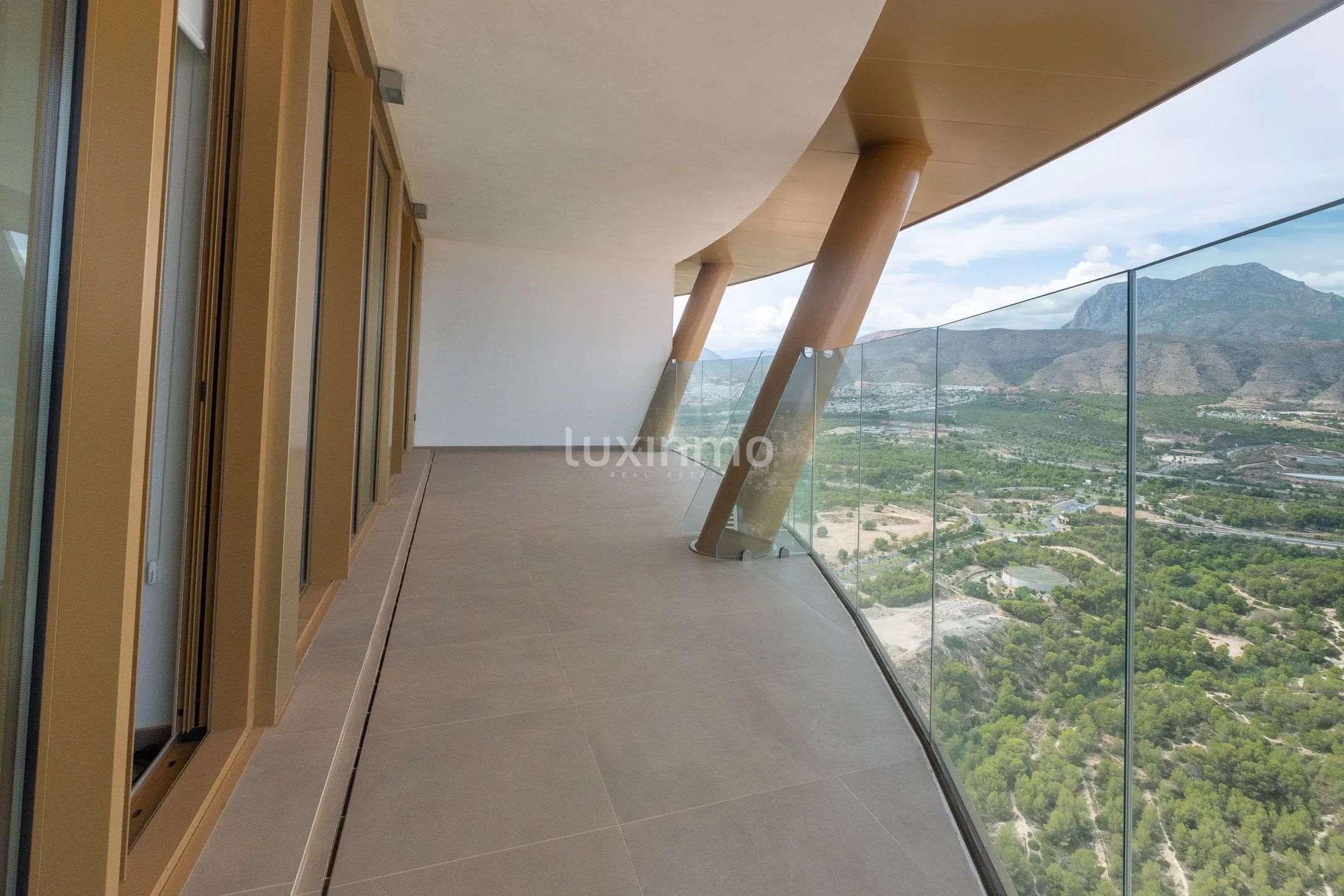 Grand appartement neuf à Playa Poniente, Benidorm — photo 24