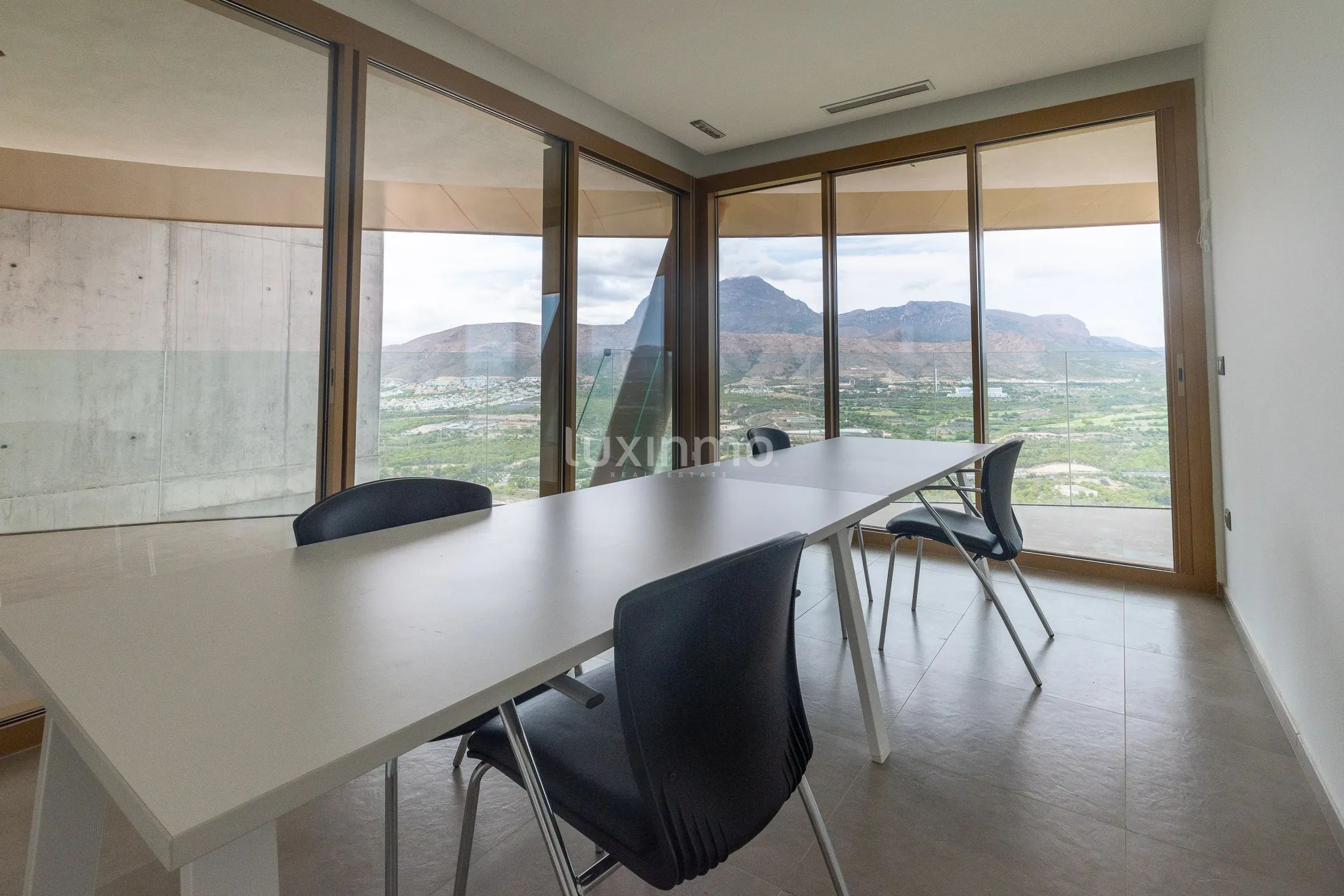 Grand appartement neuf à Playa Poniente, Benidorm — photo 22