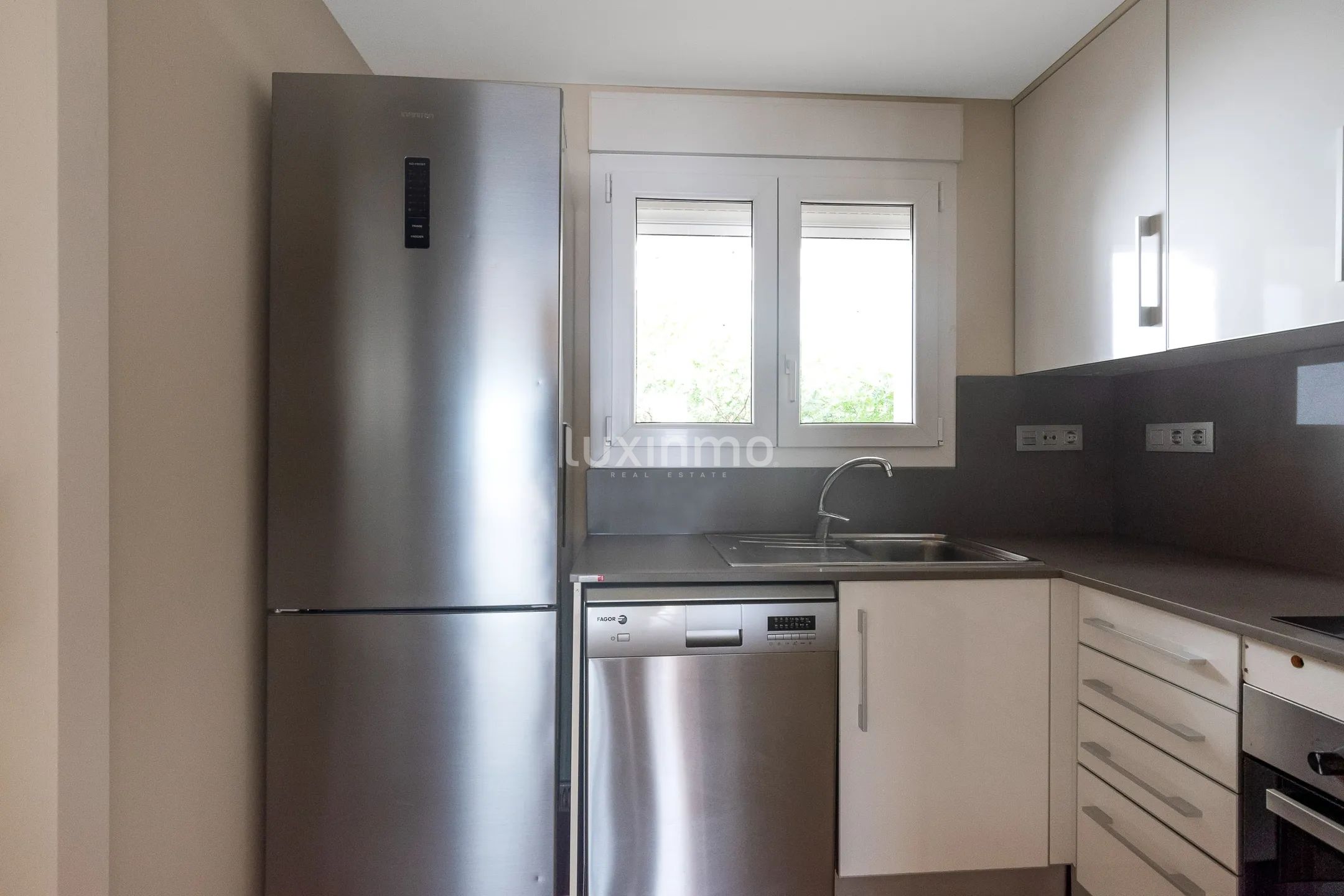 ПРОДАЖА КВАРТИРЫ С ВИДОМ НА МОРЕ В МАСКАРАТЕ, АЛТЕЯ — photo 6