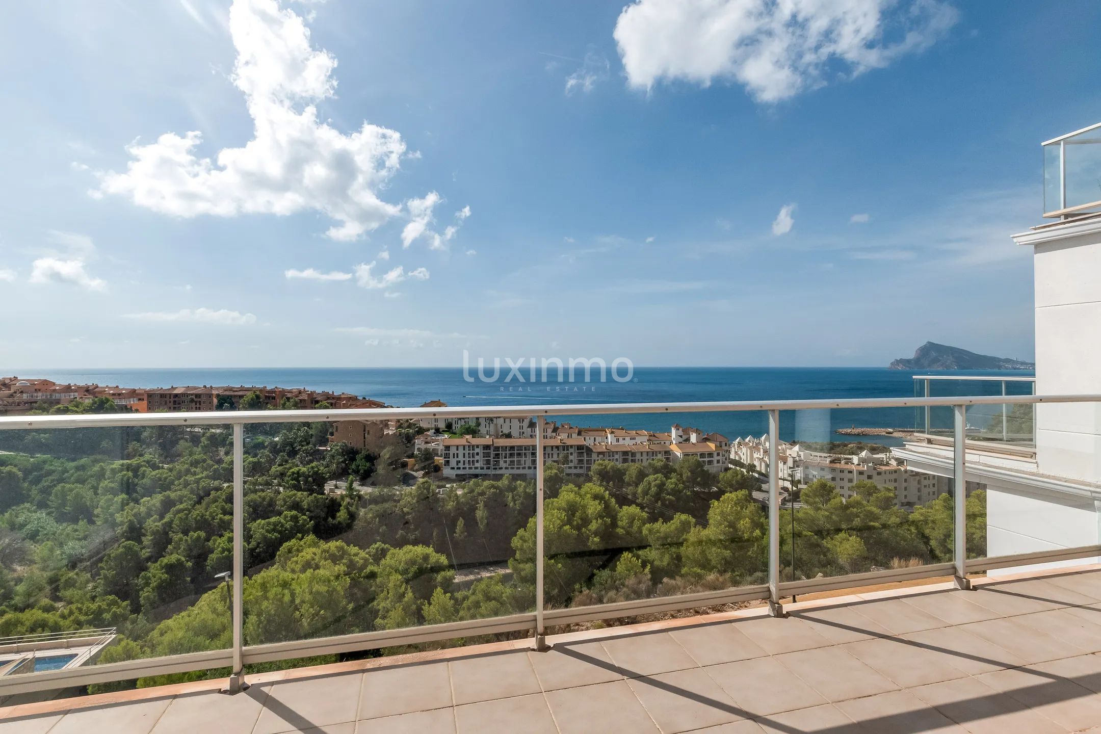 TE KOOP APPARTEMENT MET ZEEZICHT IN MASCARAT, ALTEA — photo 18