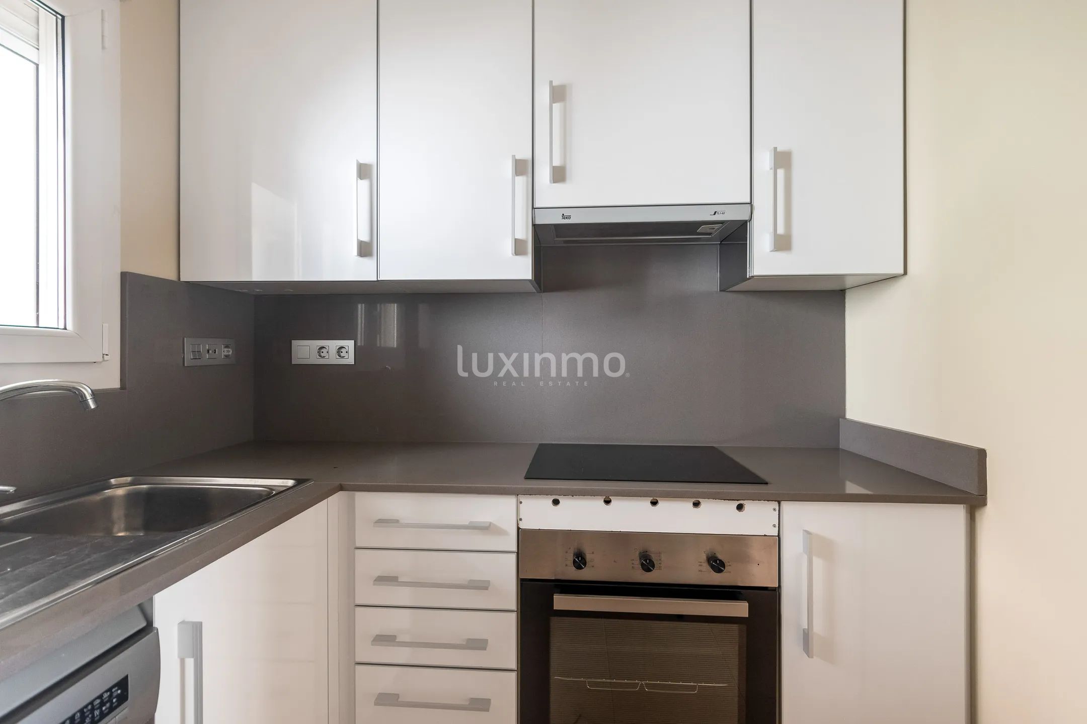 ПРОДАЖА КВАРТИРЫ С ВИДОМ НА МОРЕ В МАСКАРАТЕ, АЛТЕЯ — photo 5