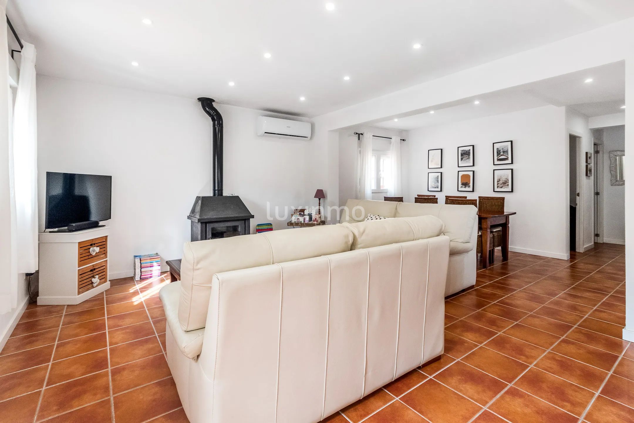 Se vende encantadora casa con vistas a la montaña en Polop — photo 6